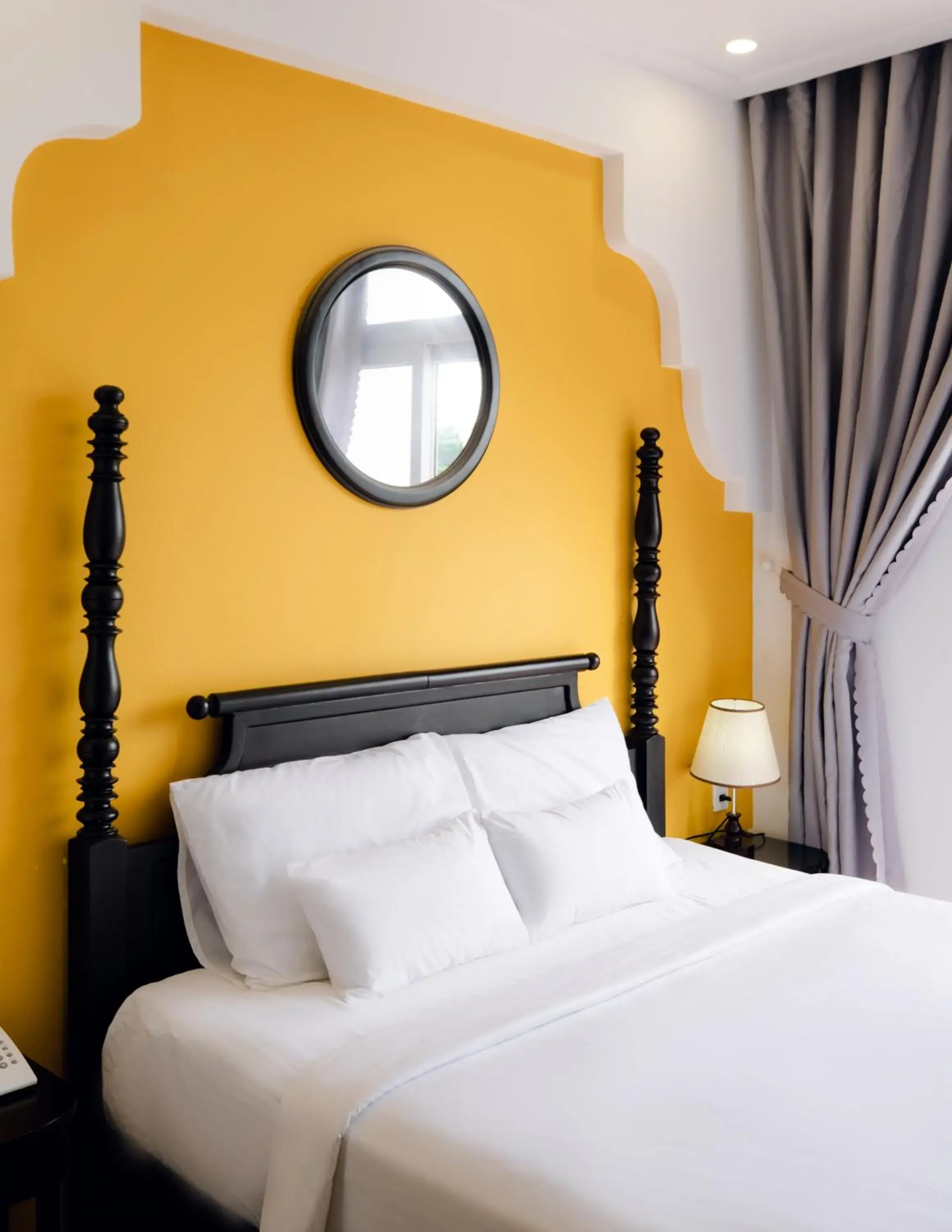 Bed in The Fancy House Bed in The Fancy House