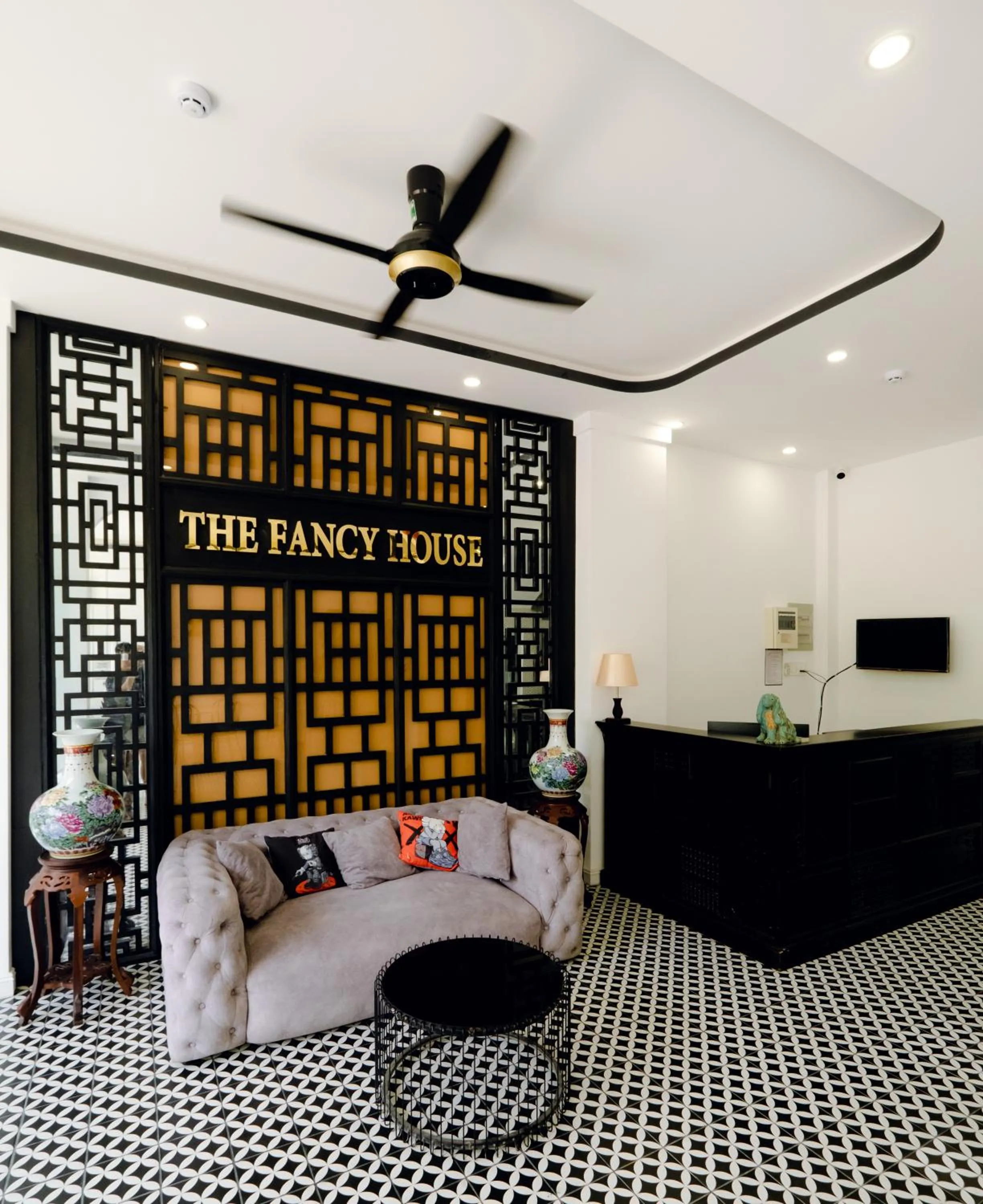 Lobby or reception in The Fancy House