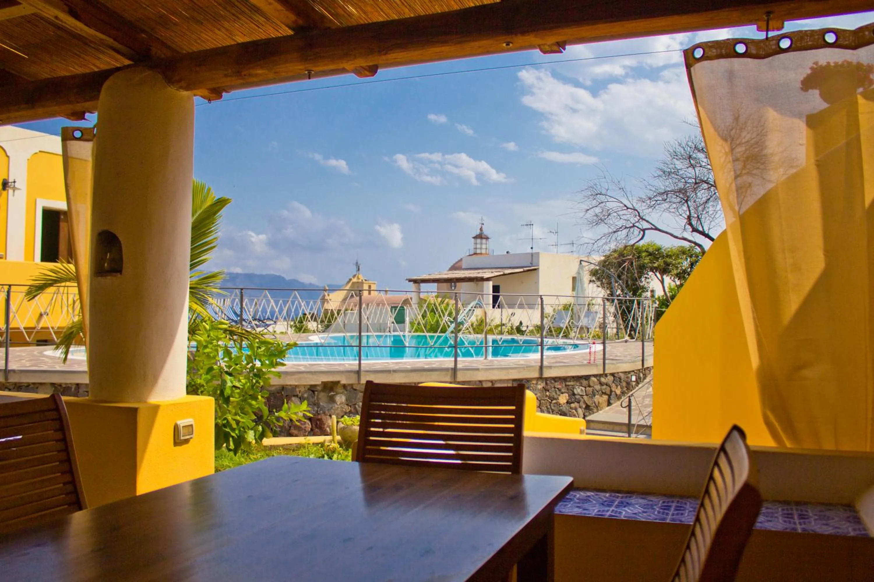 Balcony/Terrace in Hotel Arcangelo - Salina