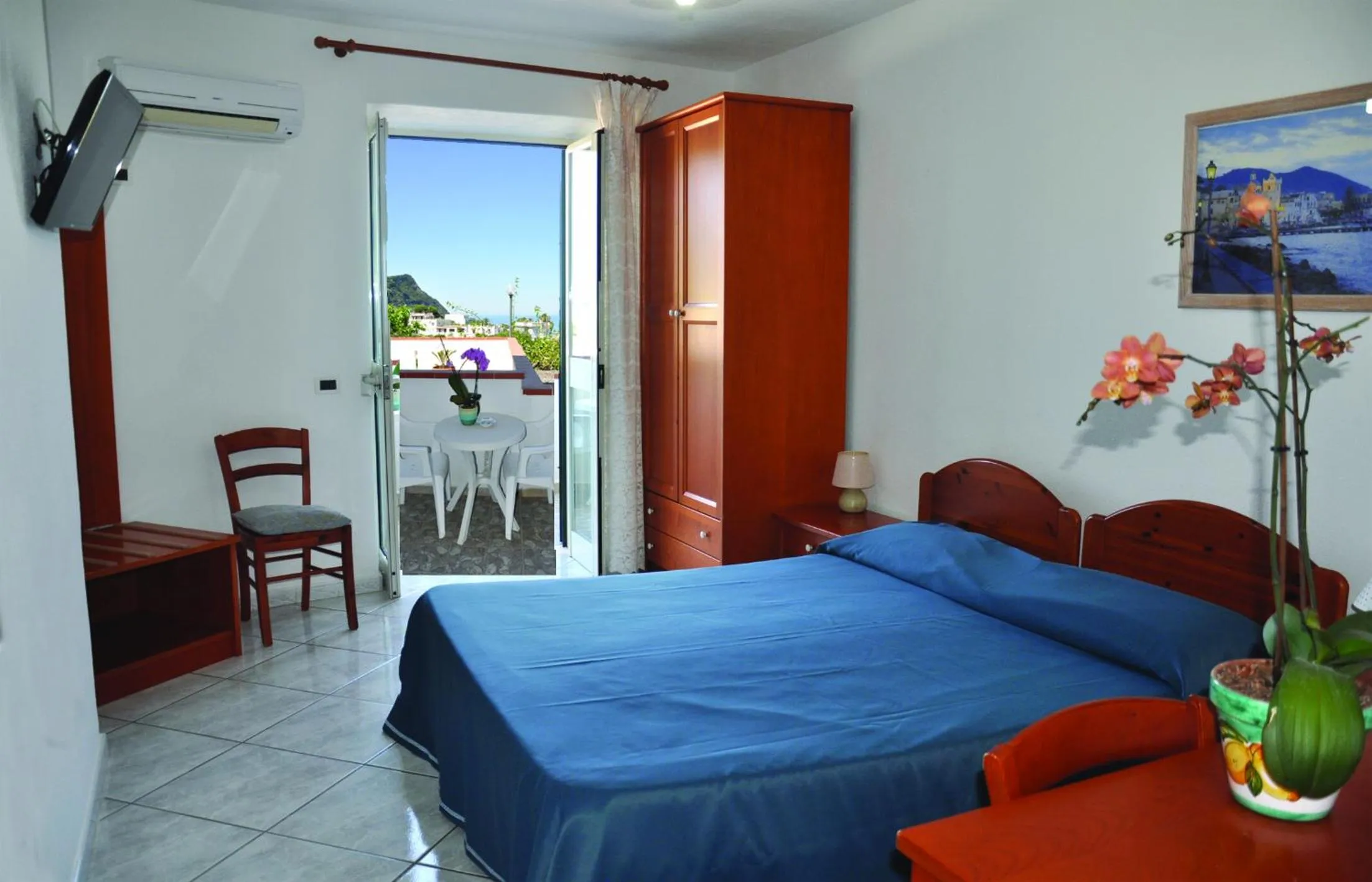 Bed in Hotel Villa Cimmentorosso