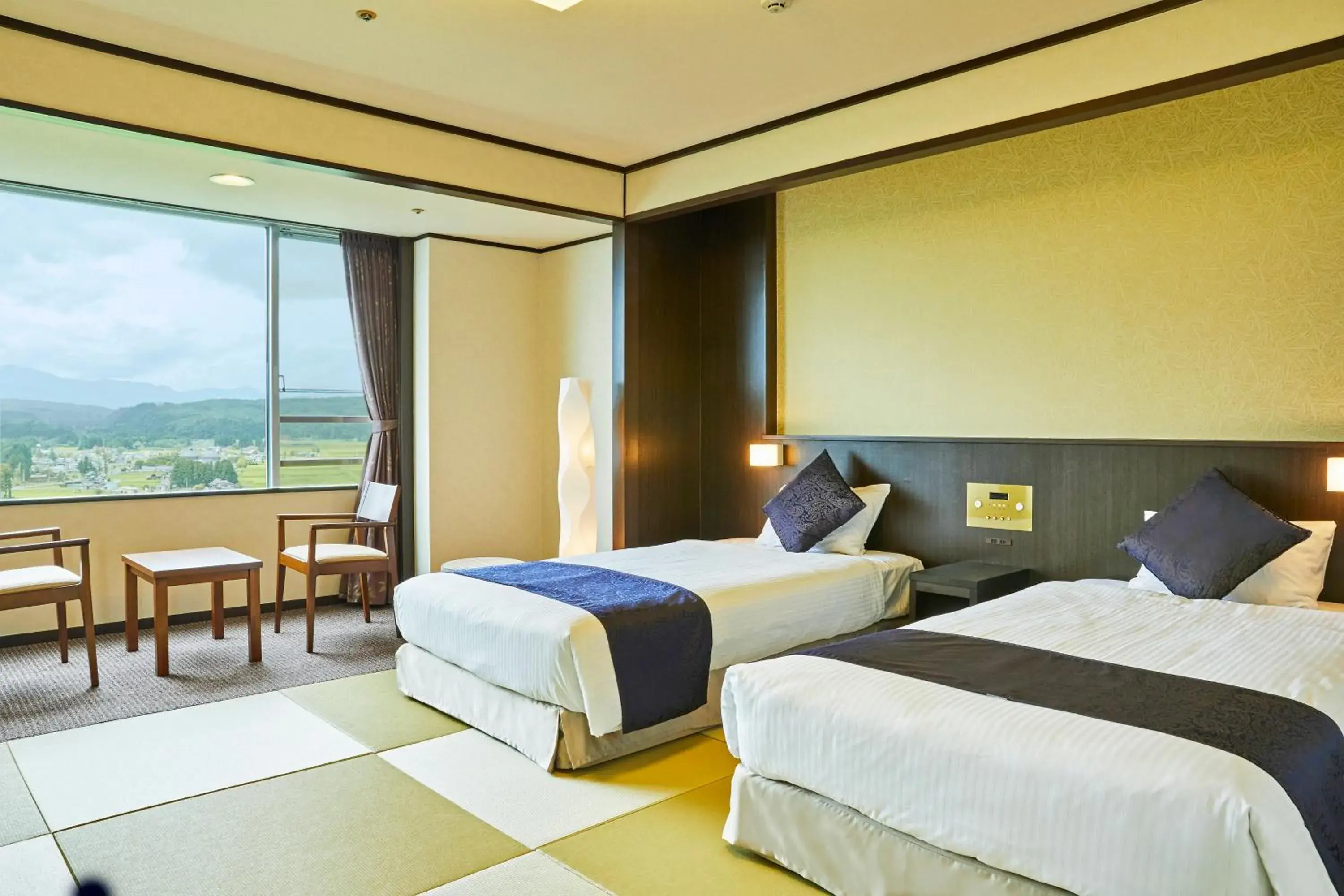 Superior Japanese-style Room with Twin Bed - single occupancy in KAMENOI HOTEL Ichinoseki Superior Japanese-style Room with Twin Bed - single occupancy in KAMENOI HOTEL Ichinoseki