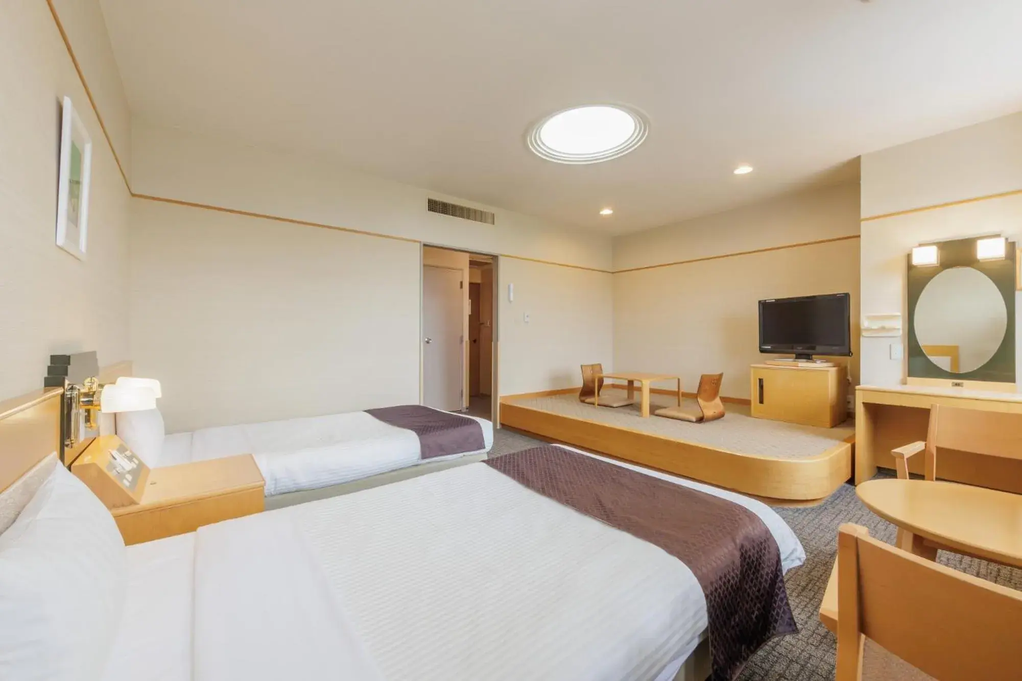 Twin Room (With Private Bath) in KAMENOI HOTEL Ichinoseki Twin Room (With Private Bath) in KAMENOI HOTEL Ichinoseki
