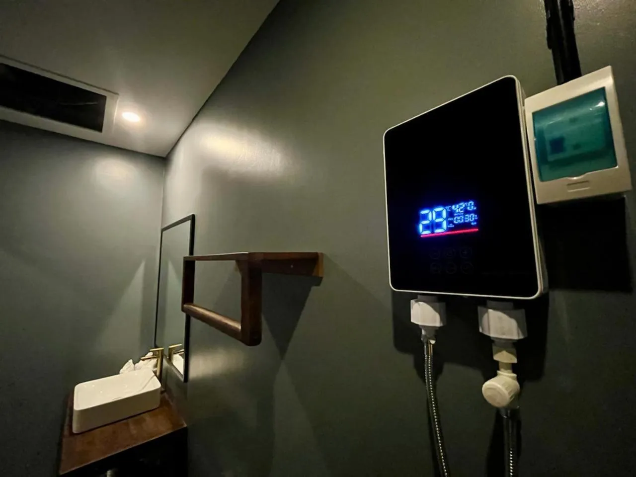 Bathroom in River Nest Hostel