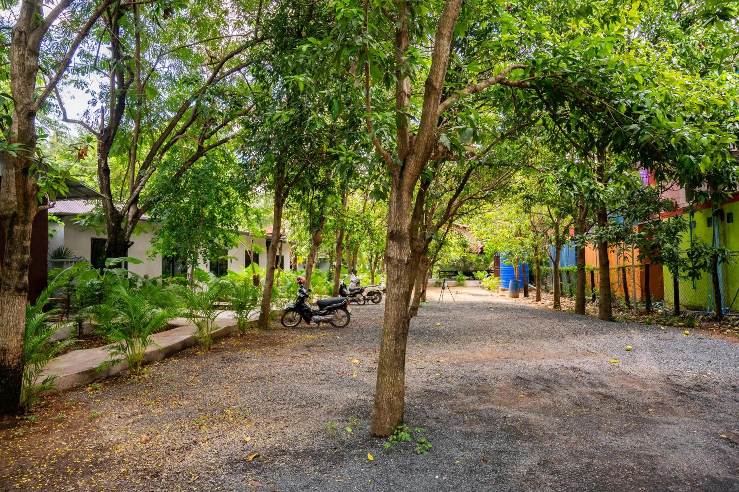 Parking in River Nest Hostel