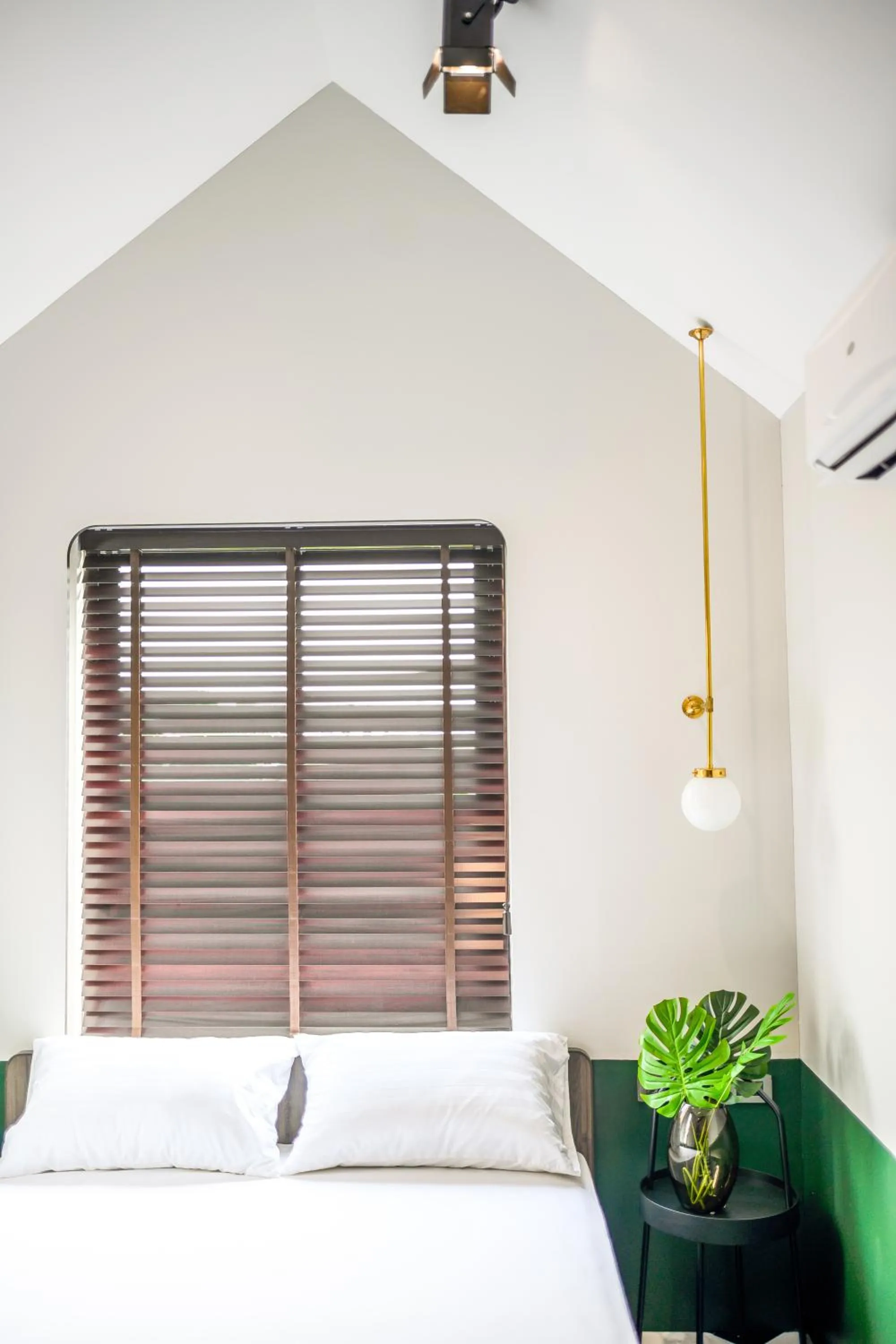 Bedroom, Bed in KLYDE Boutique - Chatuchak