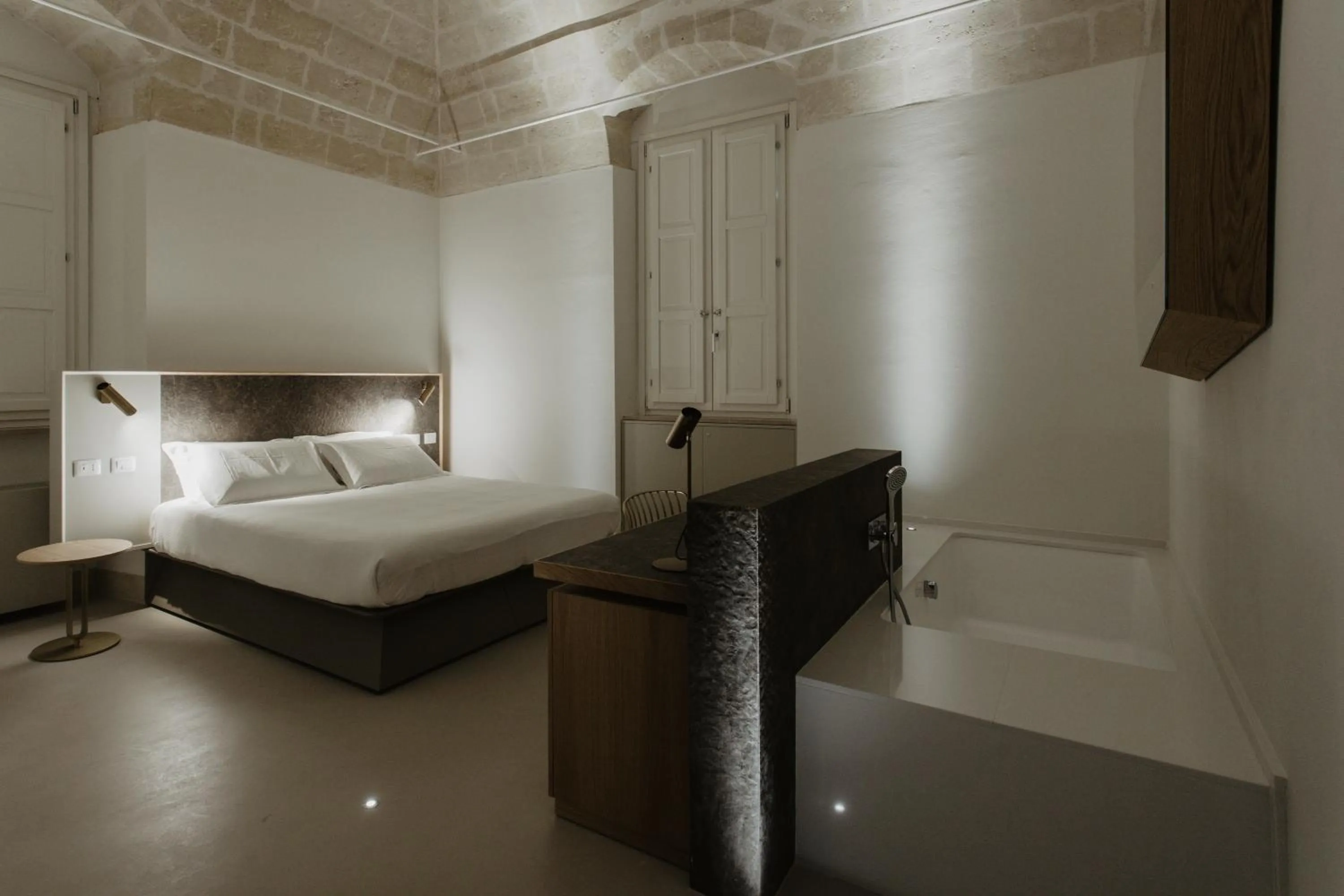 Bed in Euvodia Luxury Rooms