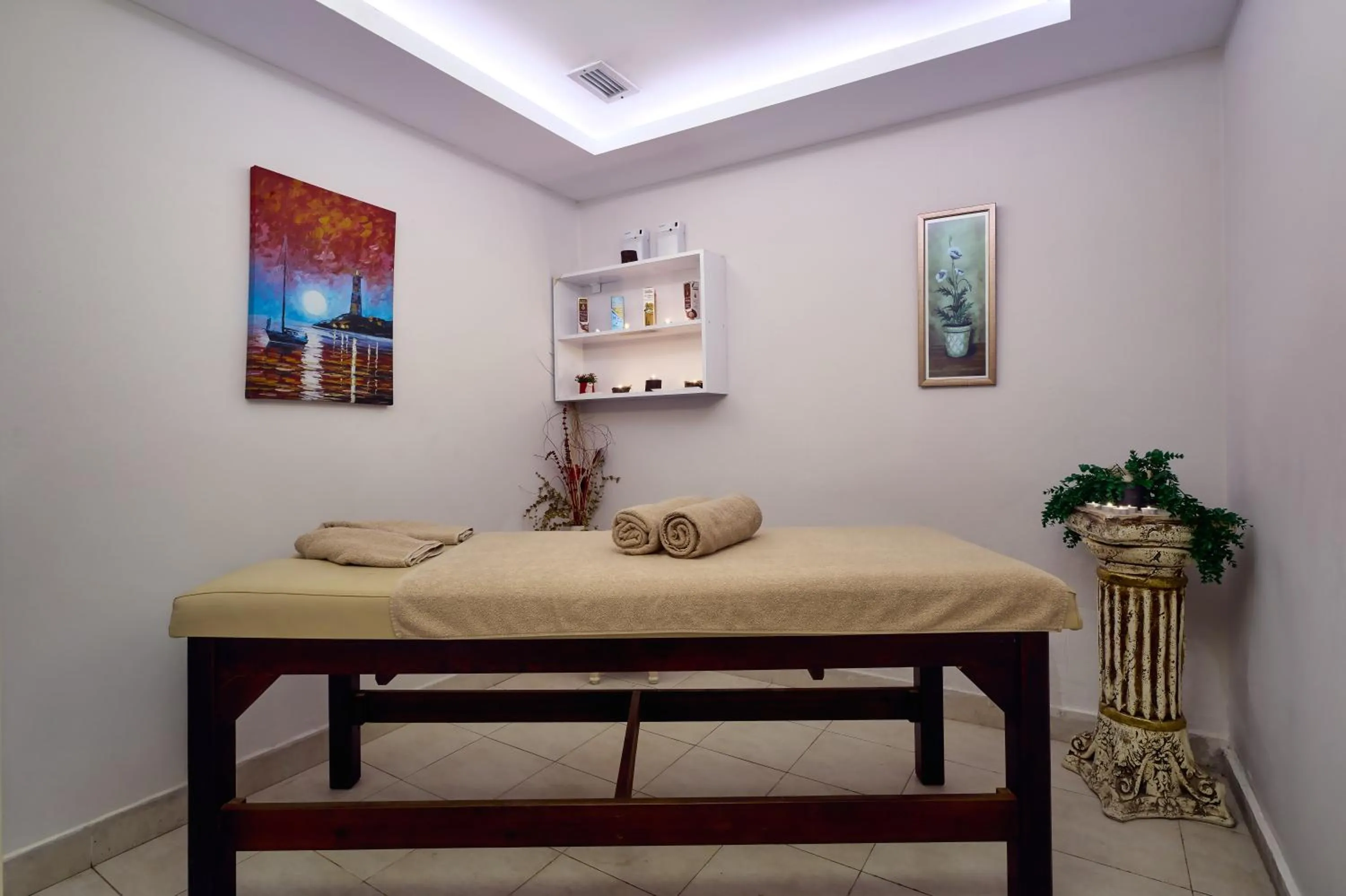 Massage in Kaila City Hotel