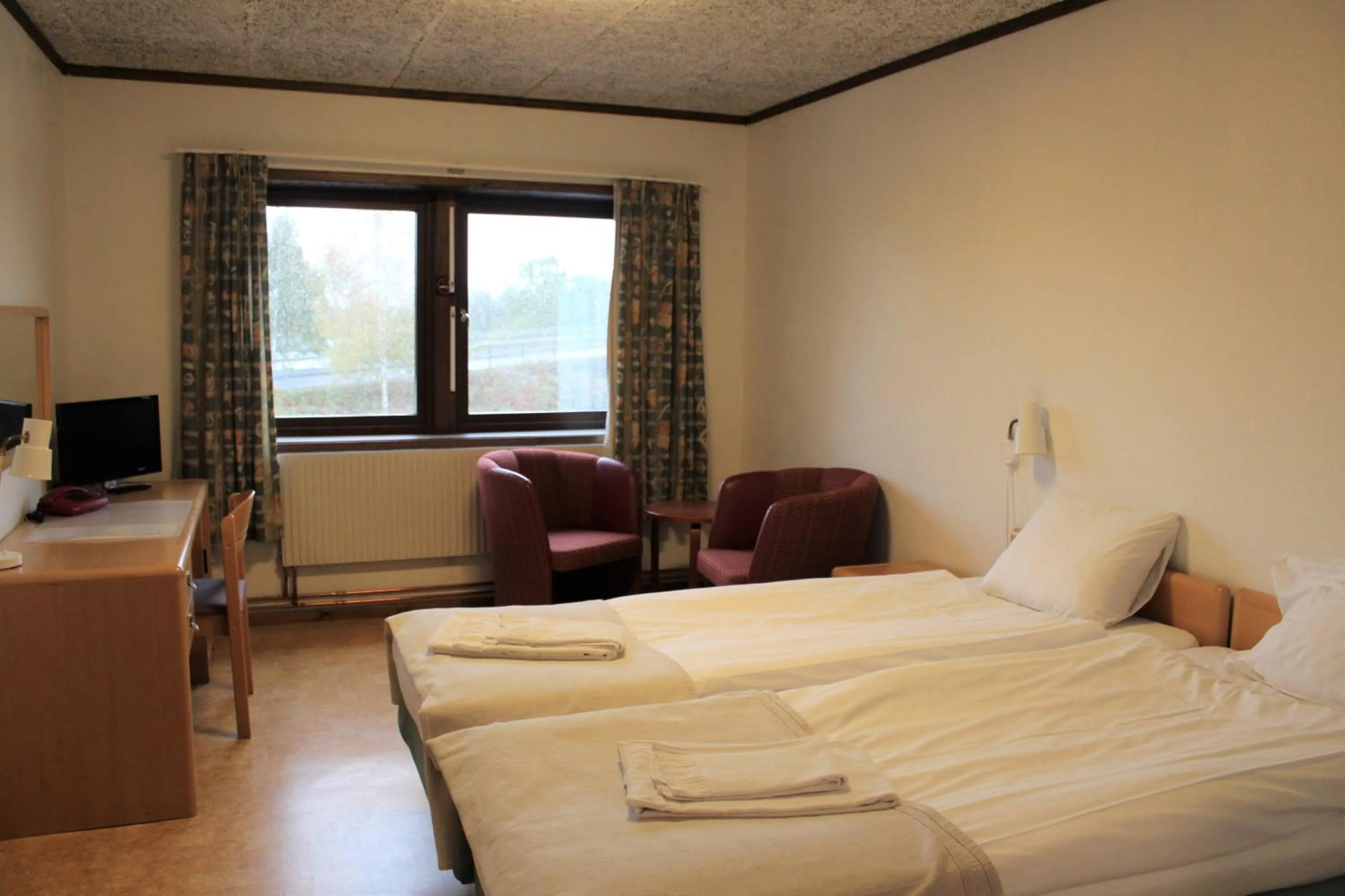 Photo of the whole room in Hotell Amigo