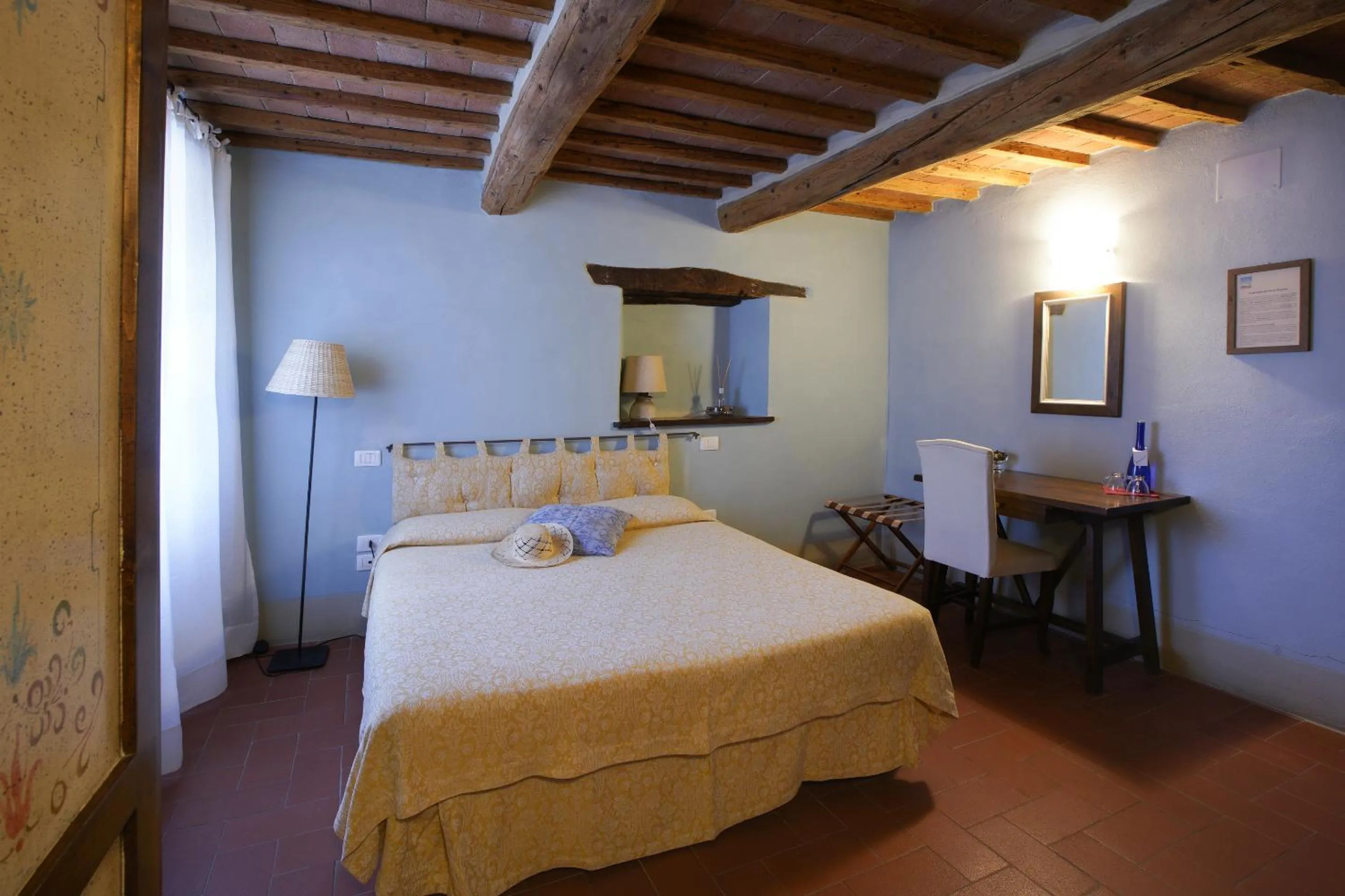 Bed in Locanda Del Viandante B&B