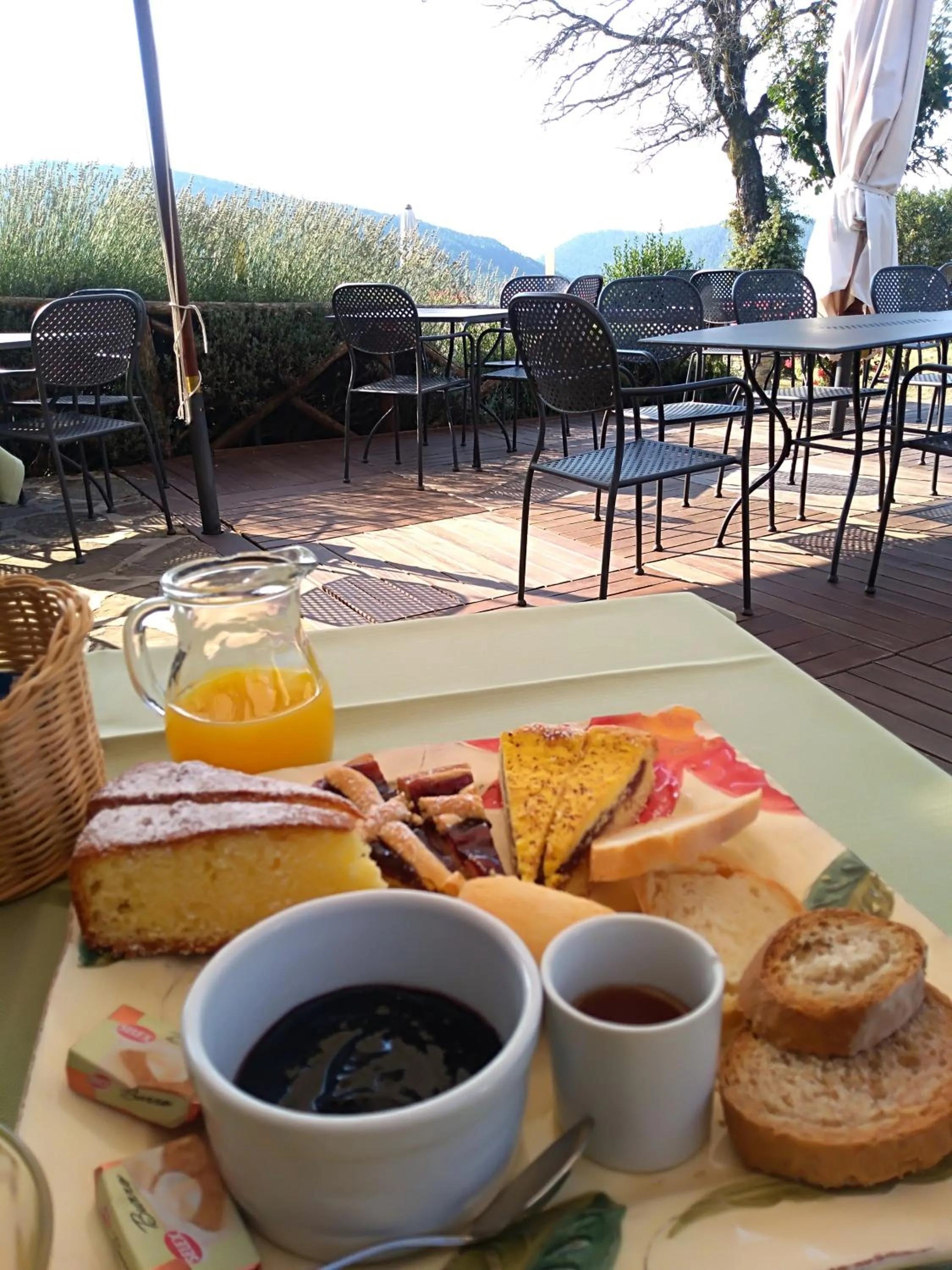 Patio in Locanda Del Viandante B&B