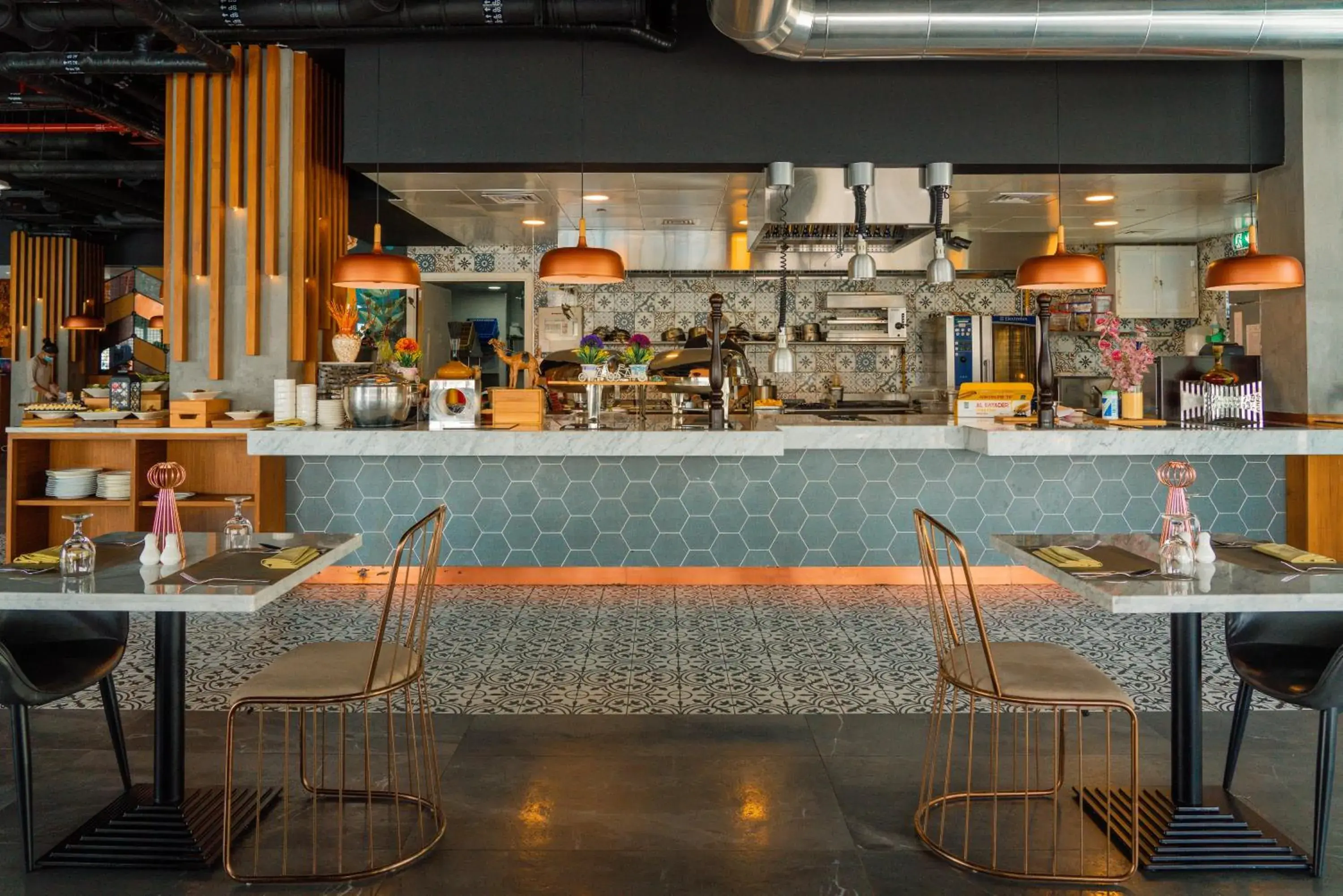 Restaurant/places to eat in C Central Hotel and Resort The Palm Restaurant/places to eat in C Central Hotel and Resort The Palm