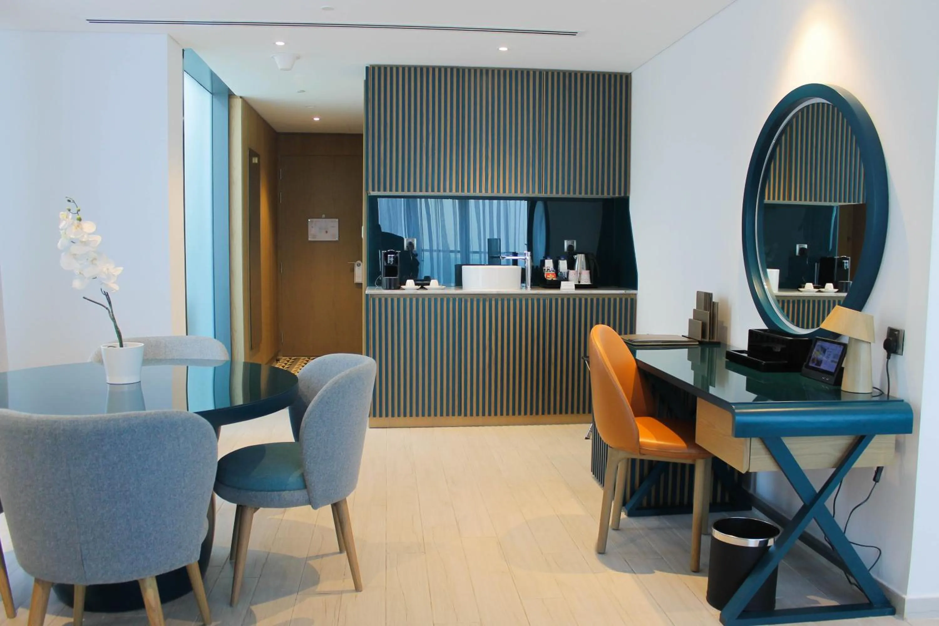 Dining area in C Central Hotel and Resort The Palm