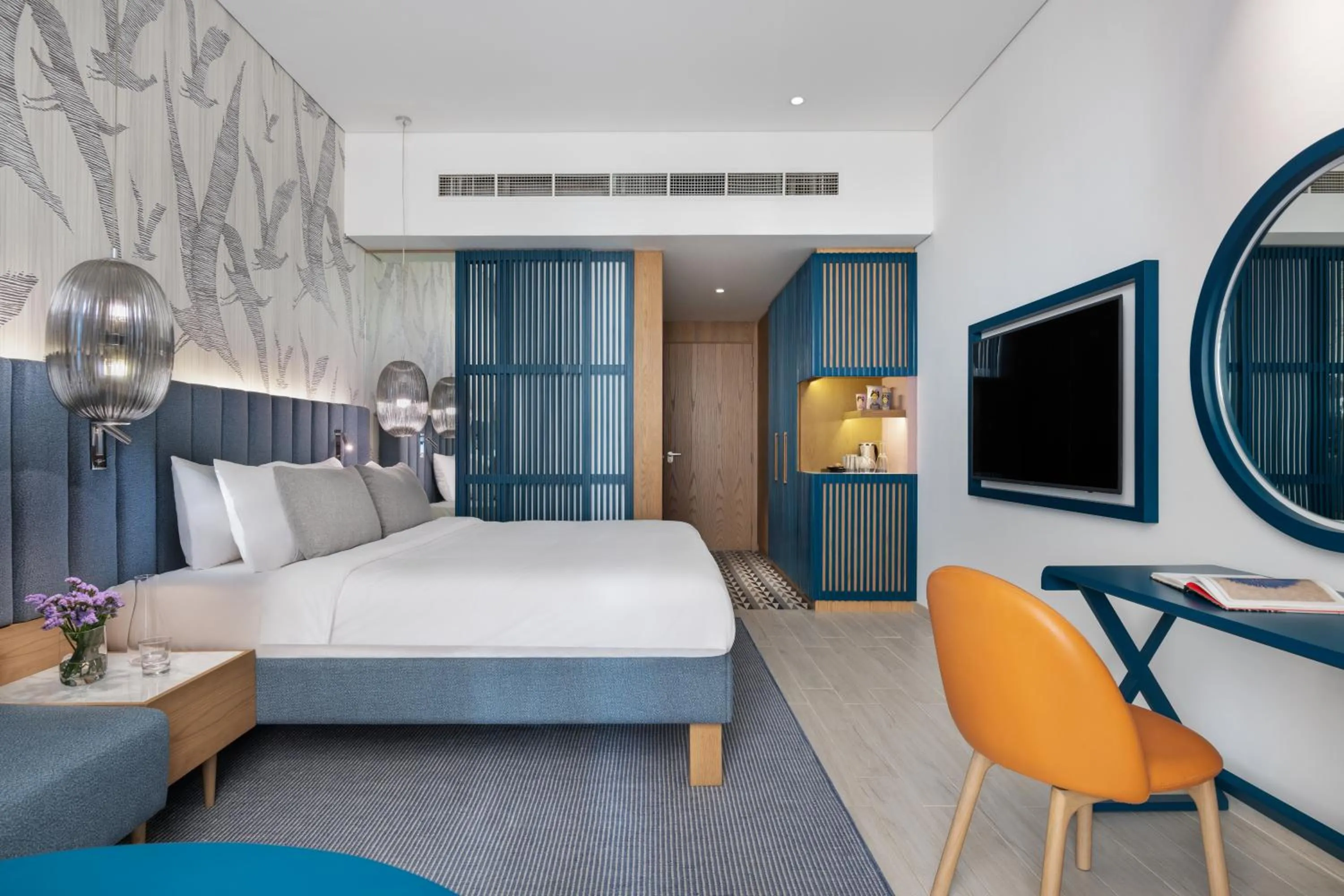 Photo of the whole room, Bed in C Central Hotel and Resort The Palm