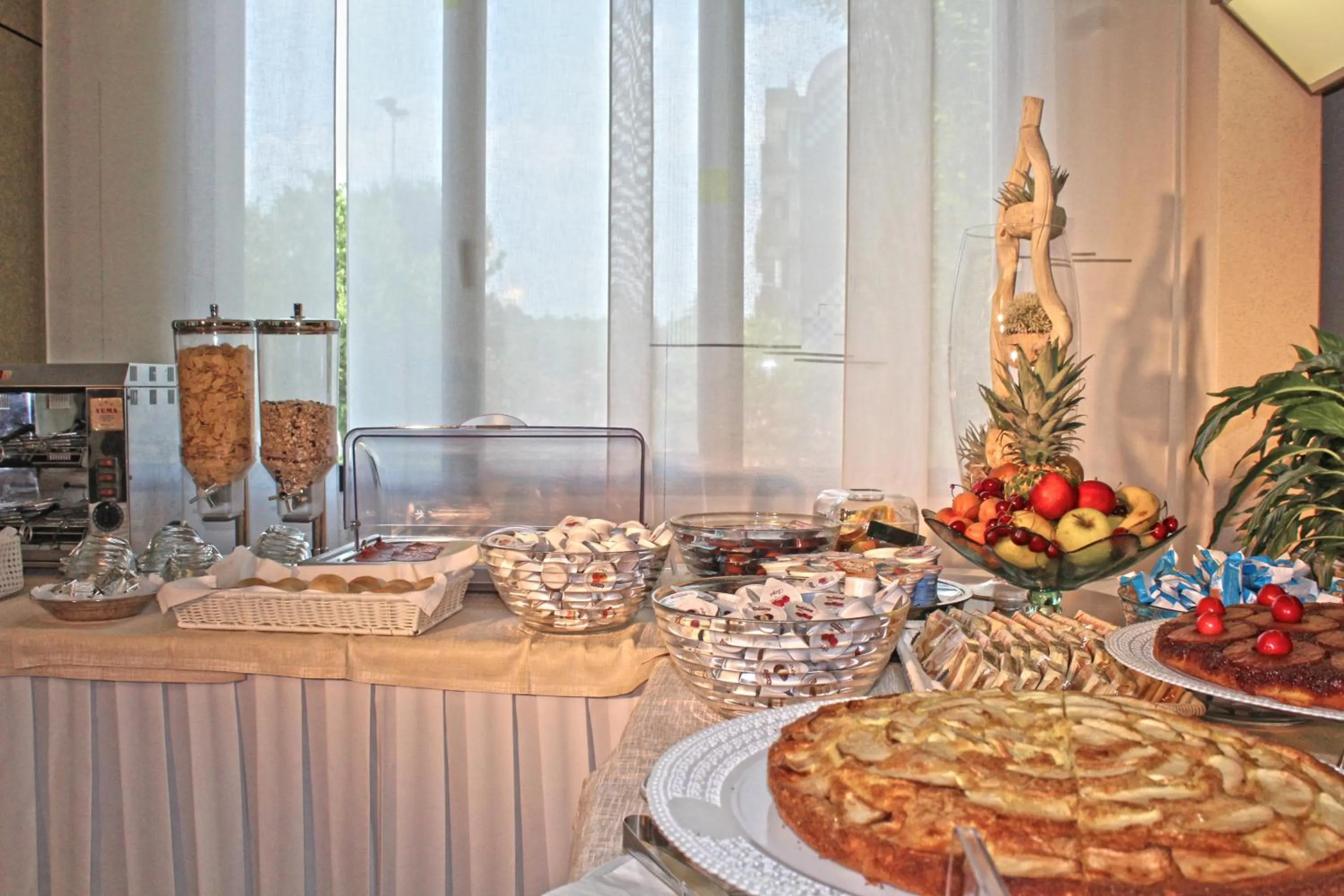 Restaurant/places to eat in Park Hotel