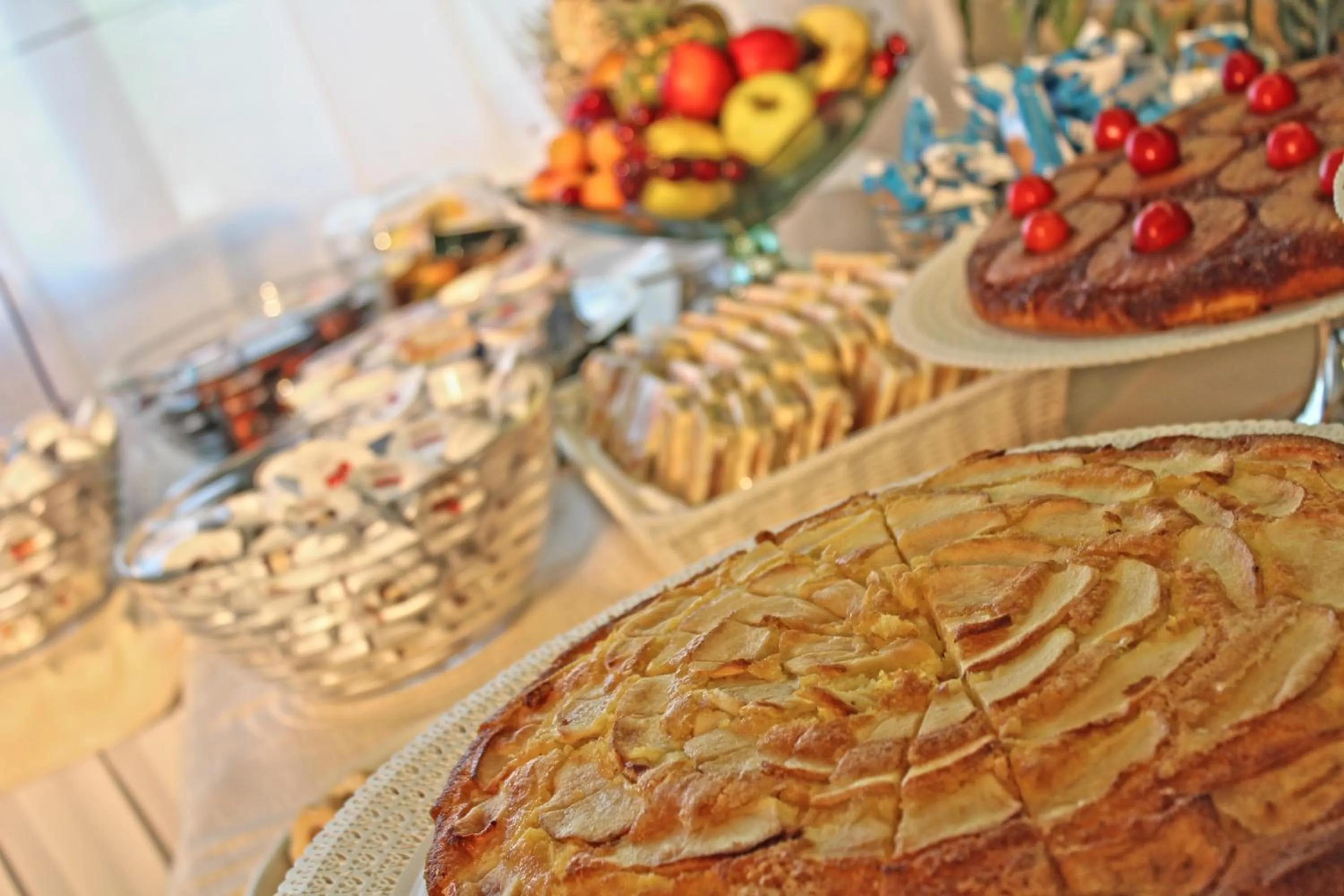 Restaurant/places to eat in Park Hotel