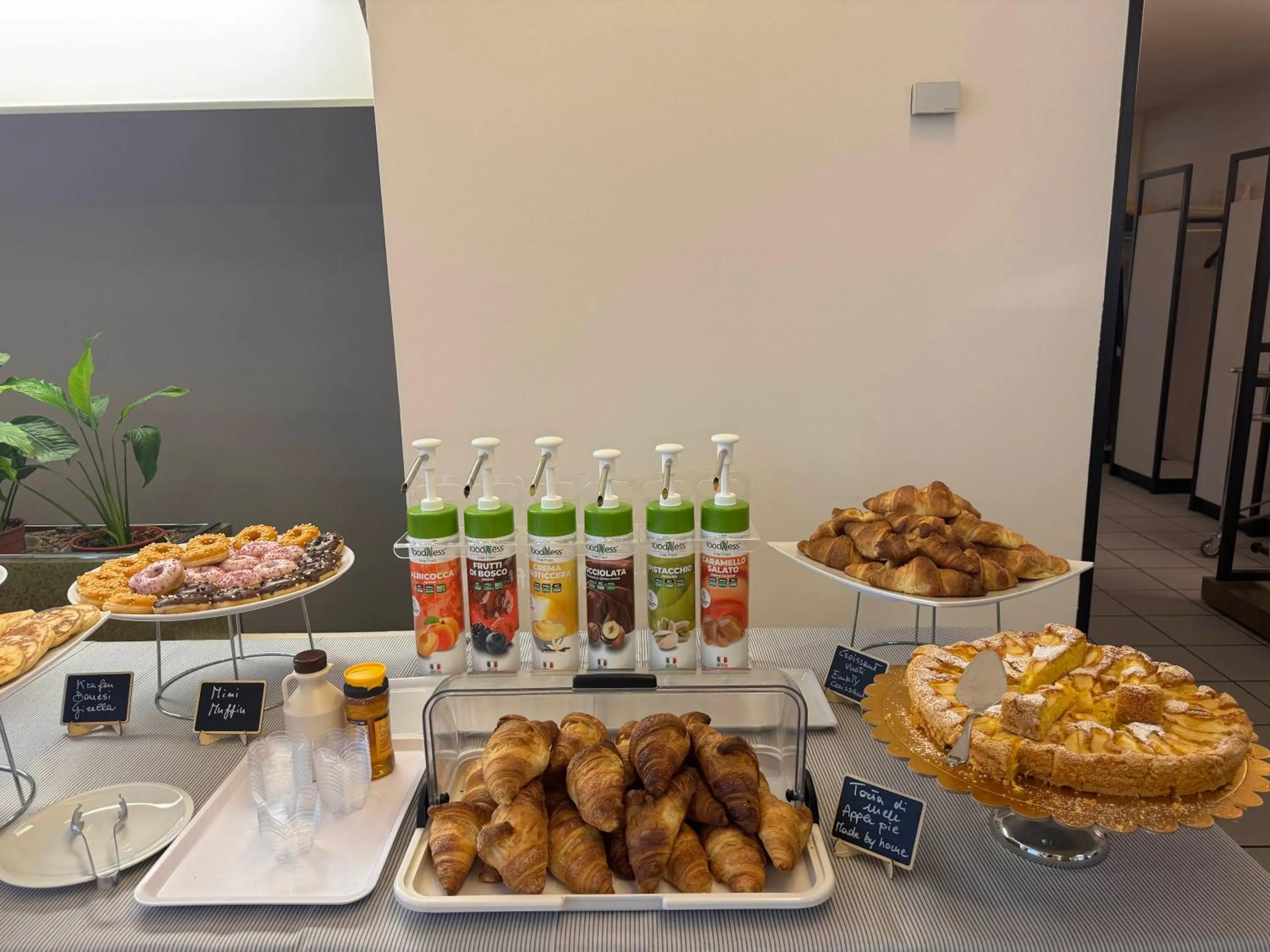 Buffet breakfast in Park Hotel