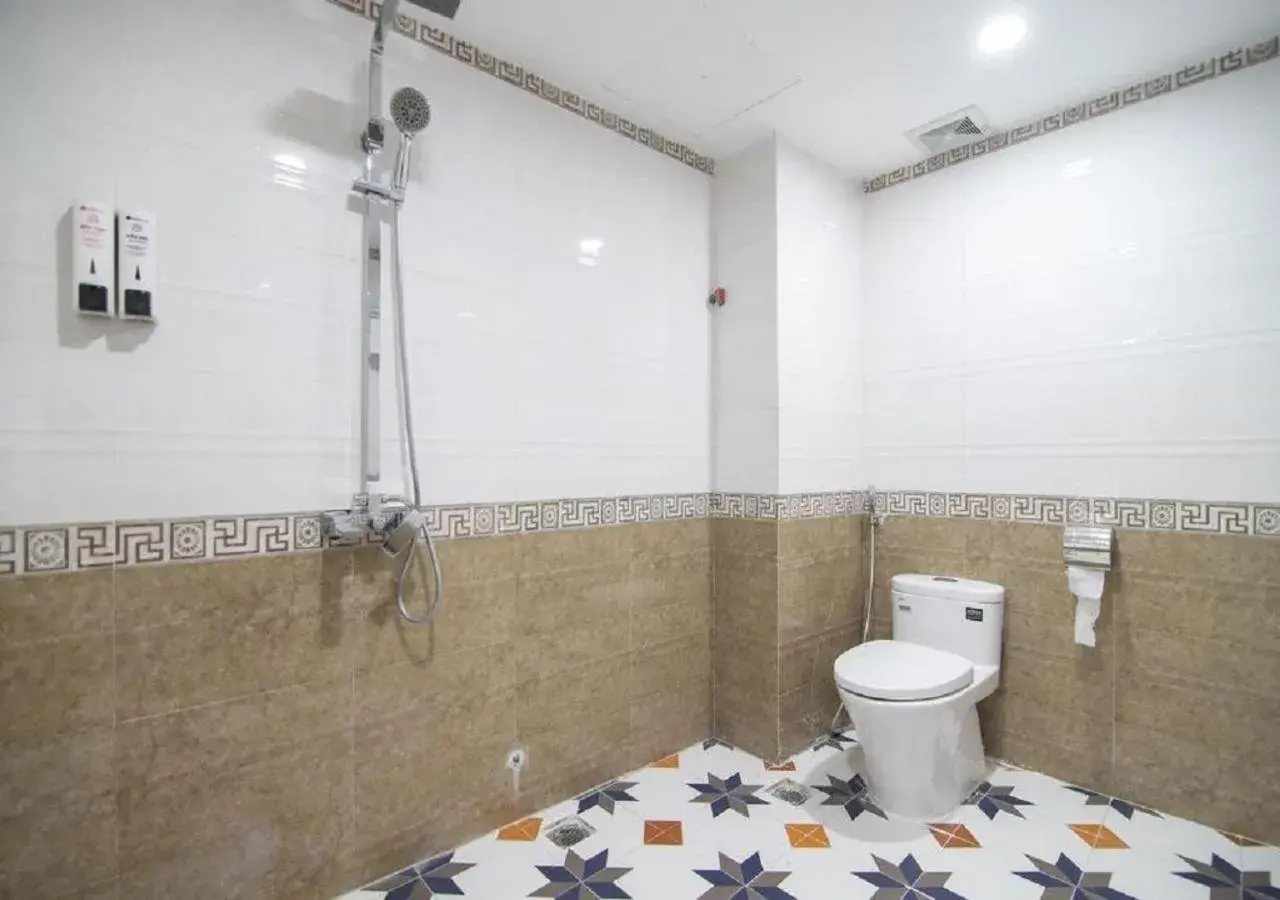 Superior Twin Room in QUEEN'S Hotel Superior Twin Room in QUEEN'S Hotel