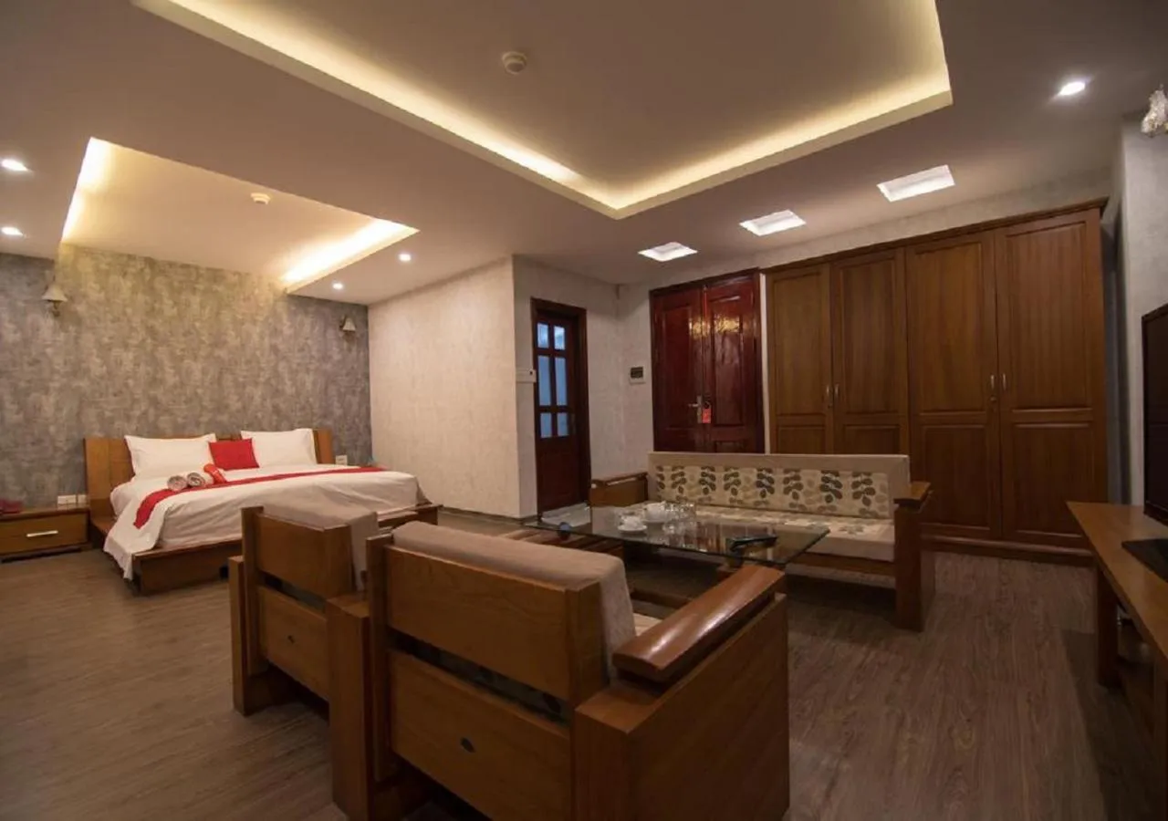 Living room in QUEEN'S Hotel