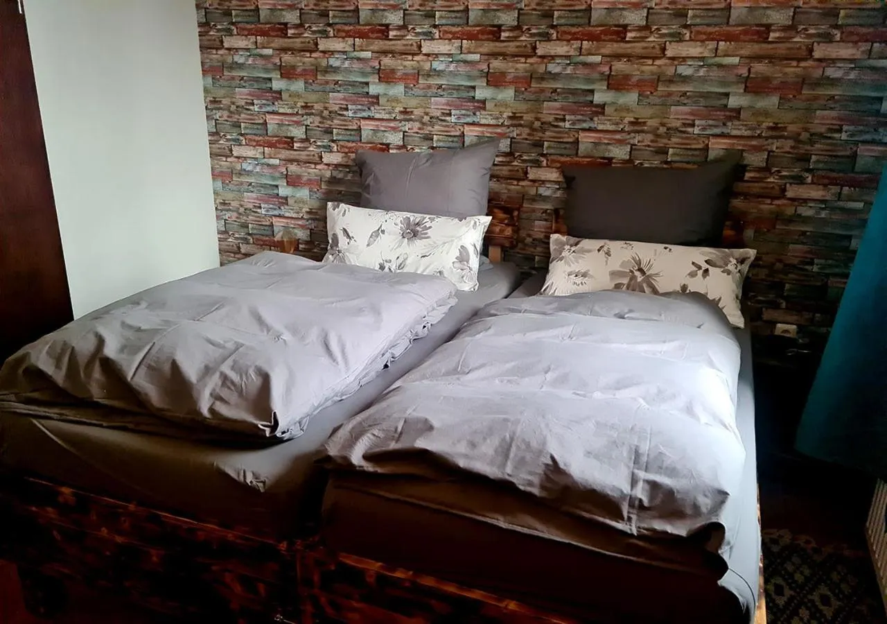 Bedroom, Bed in Hotel Geismarburg