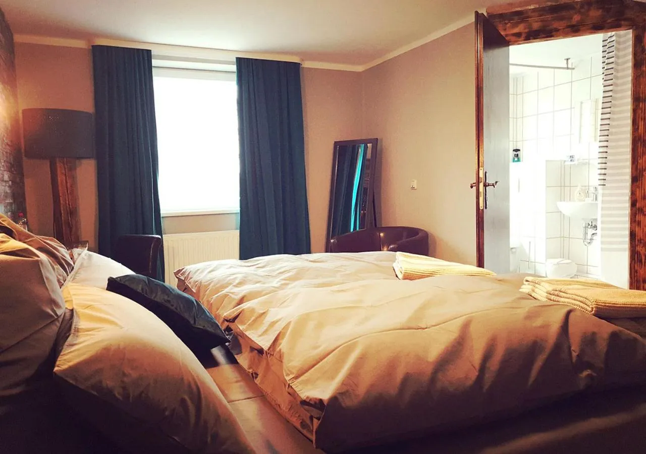 Photo of the whole room, Bed in Hotel Geismarburg