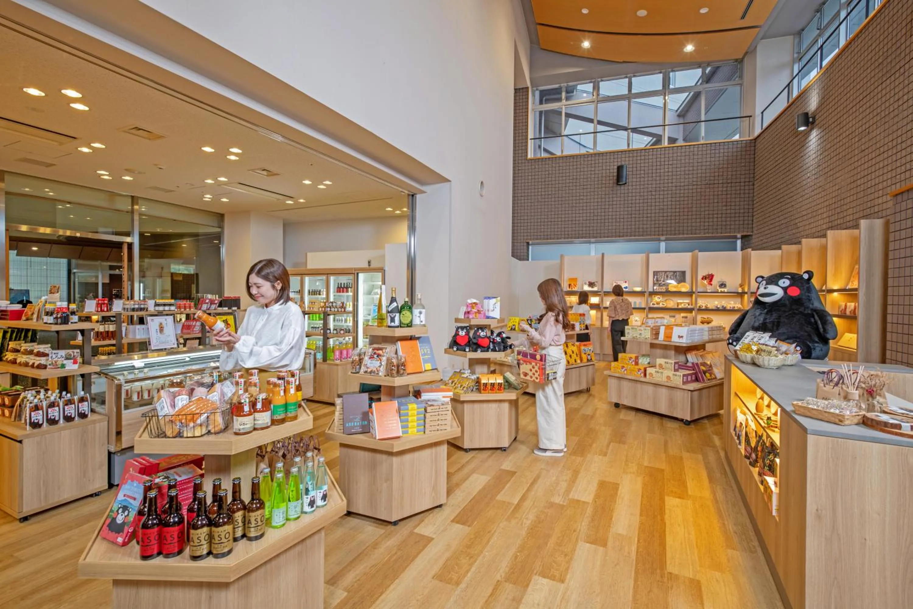 Shopping Area in KAMENOI HOTEL Aso