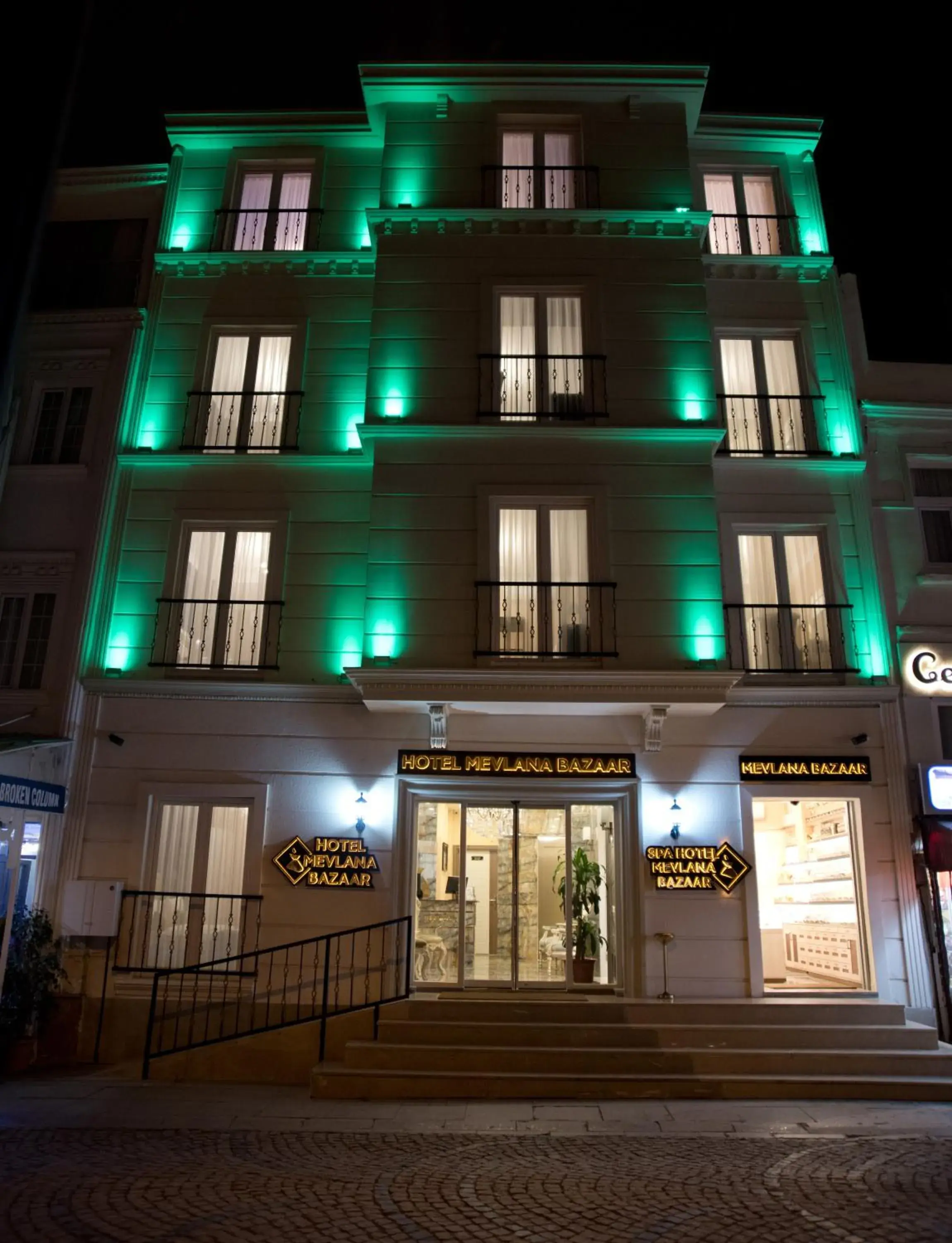 Facade/entrance in Hotel Mevlana Bazaar Facade/entrance in Hotel Mevlana Bazaar