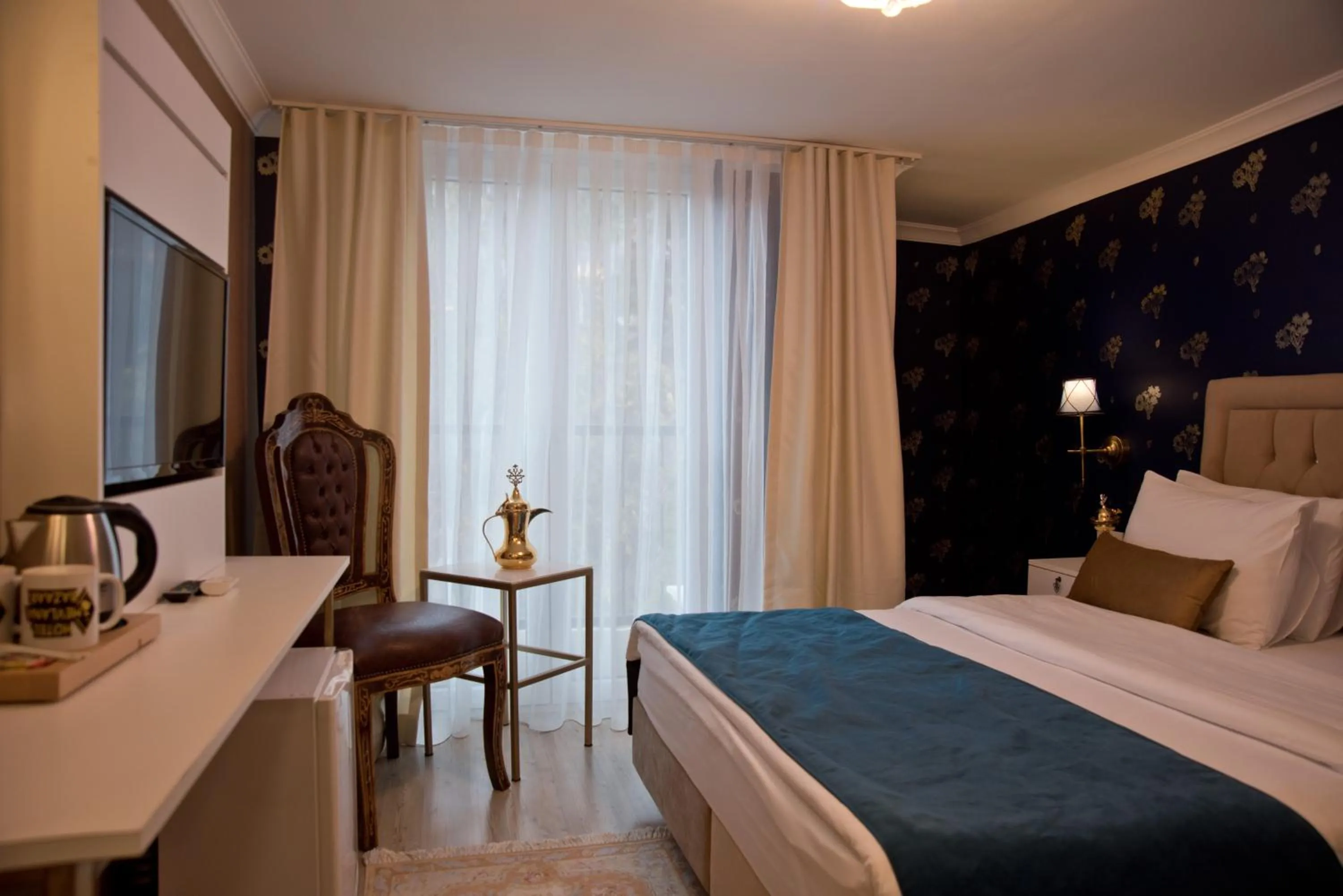 Bed in Hotel Mevlana Bazaar