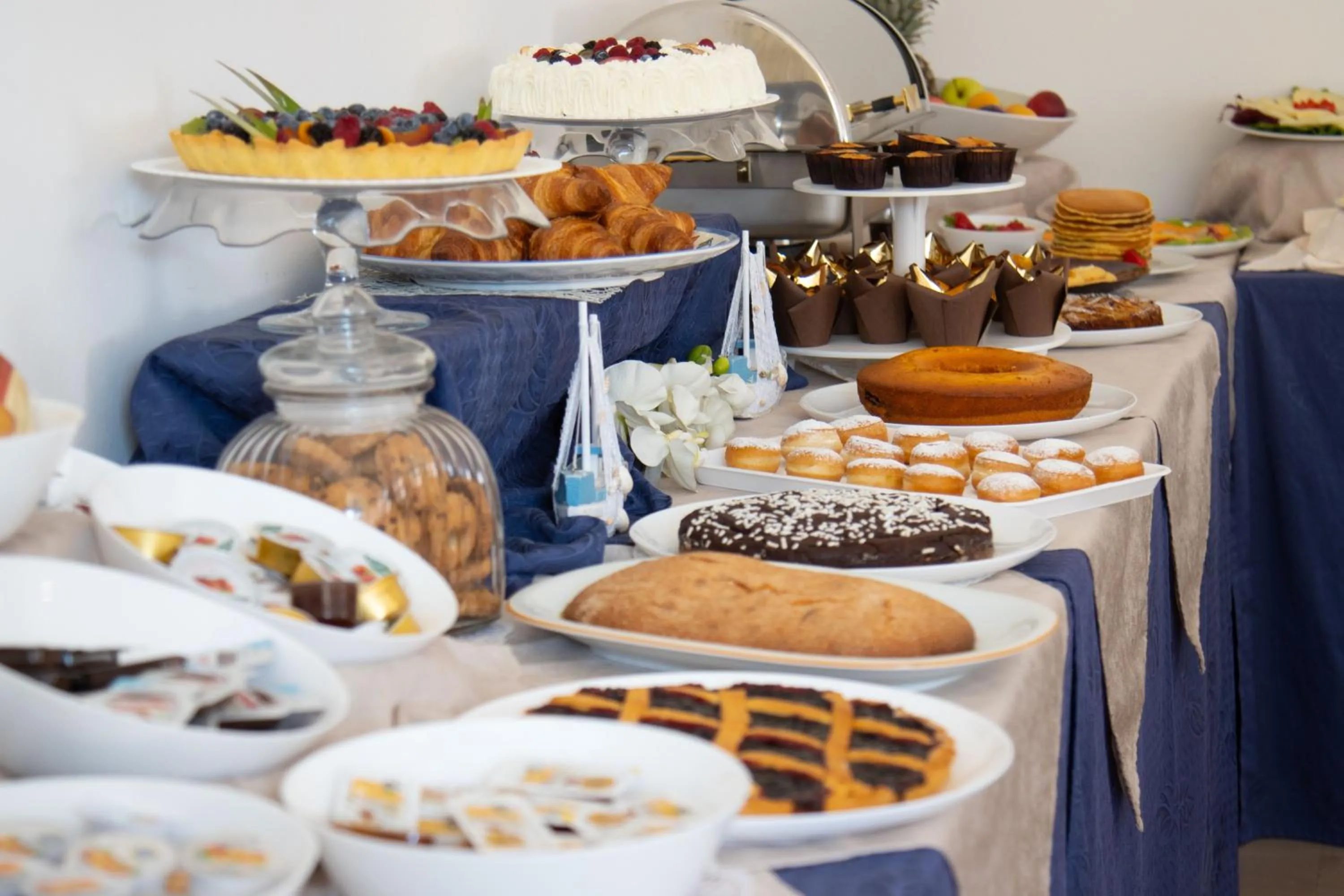 Buffet breakfast in HOTEL ADRIA BEACH