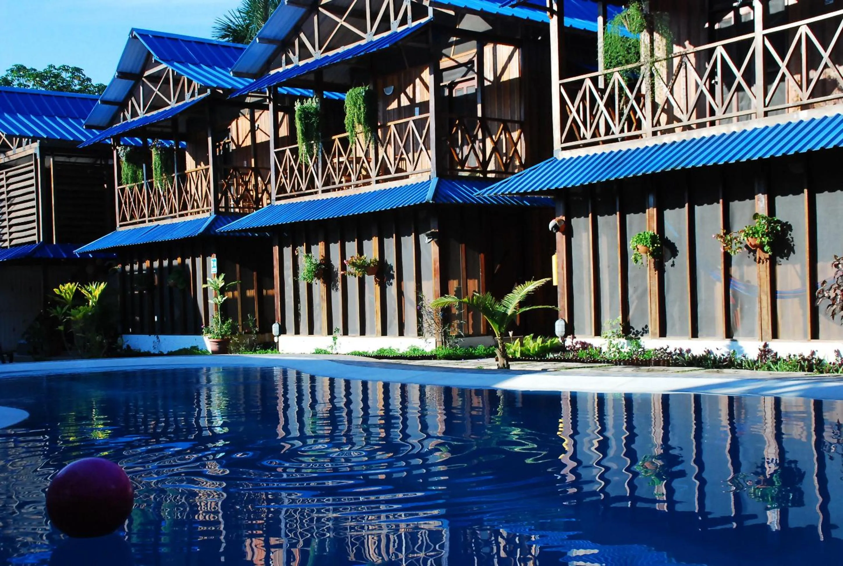 Property building in Hotel Utüane