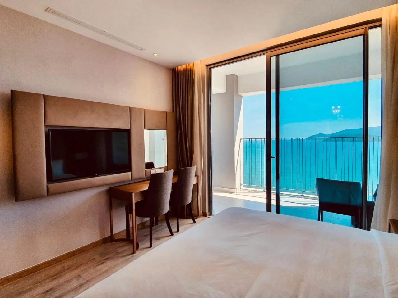 Bed in Holi Panorama Condotel