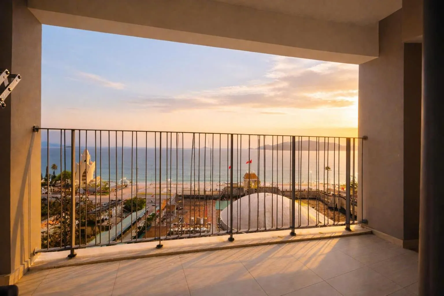 Holi Panorama Condotel