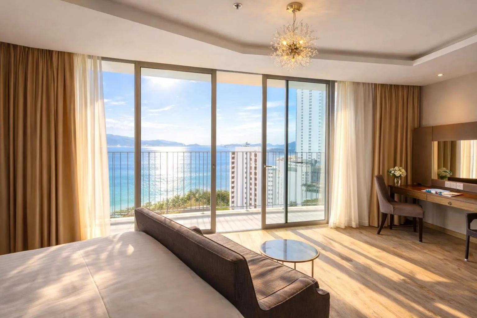 Bed in Holi Panorama Condotel