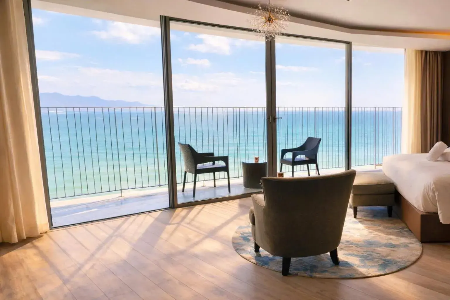 King Suite with Ocean View in Holi Panorama Condotel King Suite with Ocean View in Holi Panorama Condotel