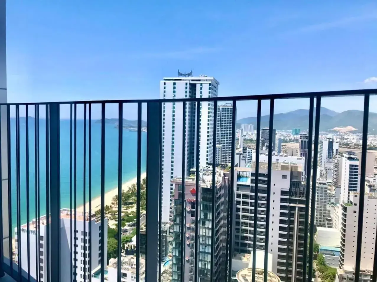 Property building in Holi Panorama Condotel Property building in Holi Panorama Condotel