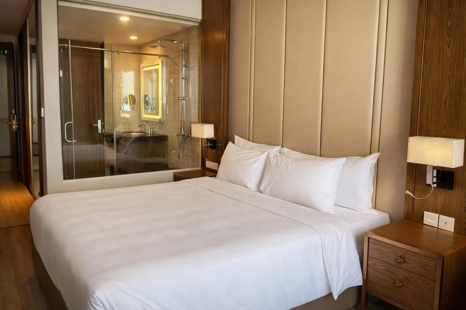 Bed in Holi Panorama Condotel