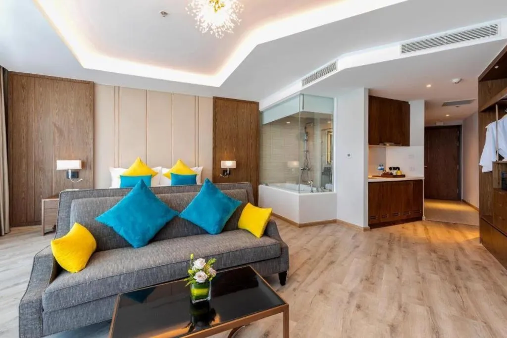 Holi Panorama Condotel