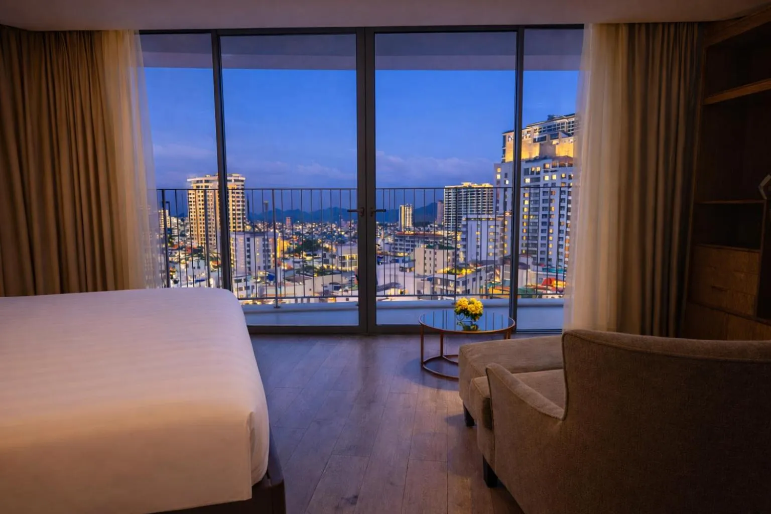 Bed in Holi Panorama Condotel