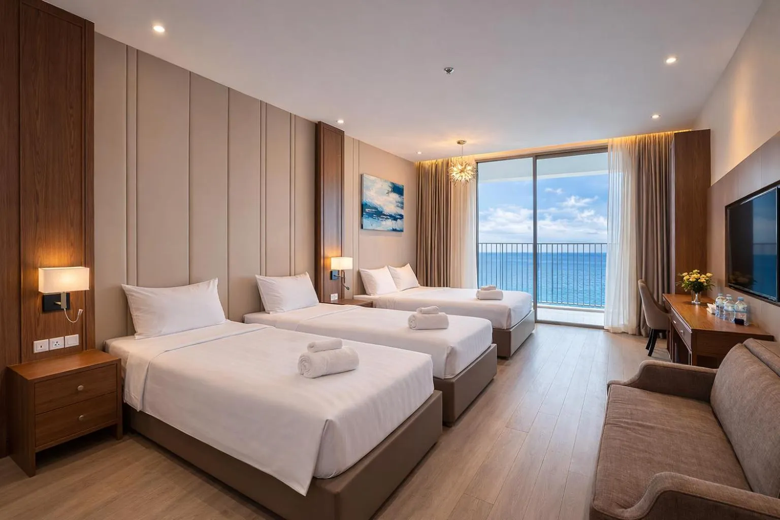 Bed in Holi Panorama Condotel