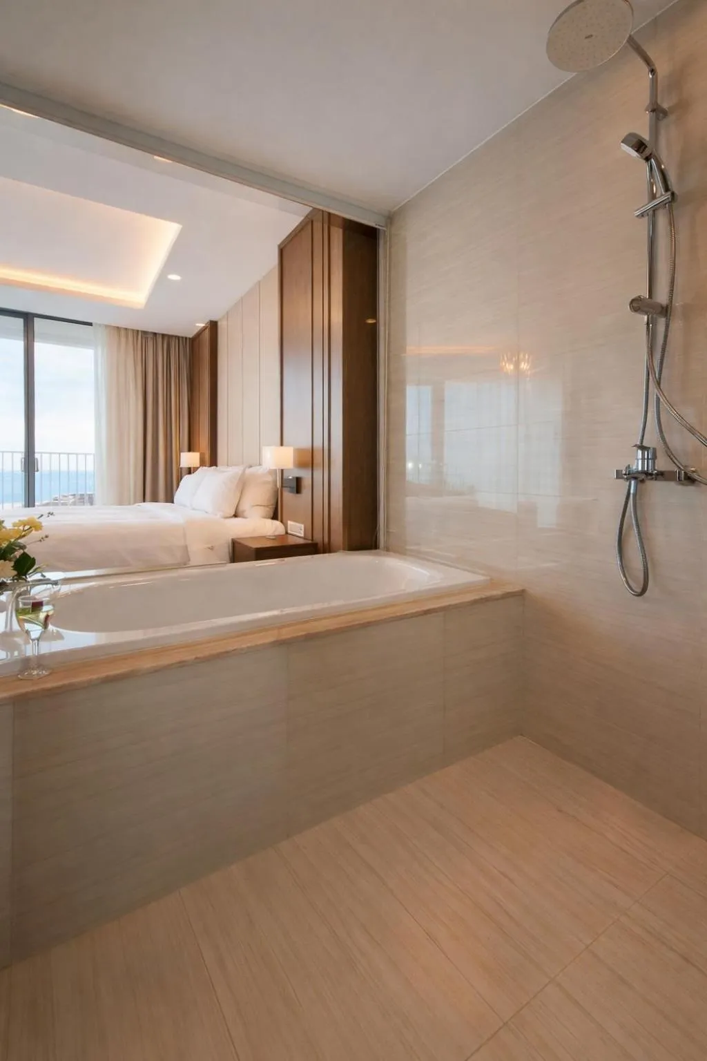 Bed in Holi Panorama Condotel