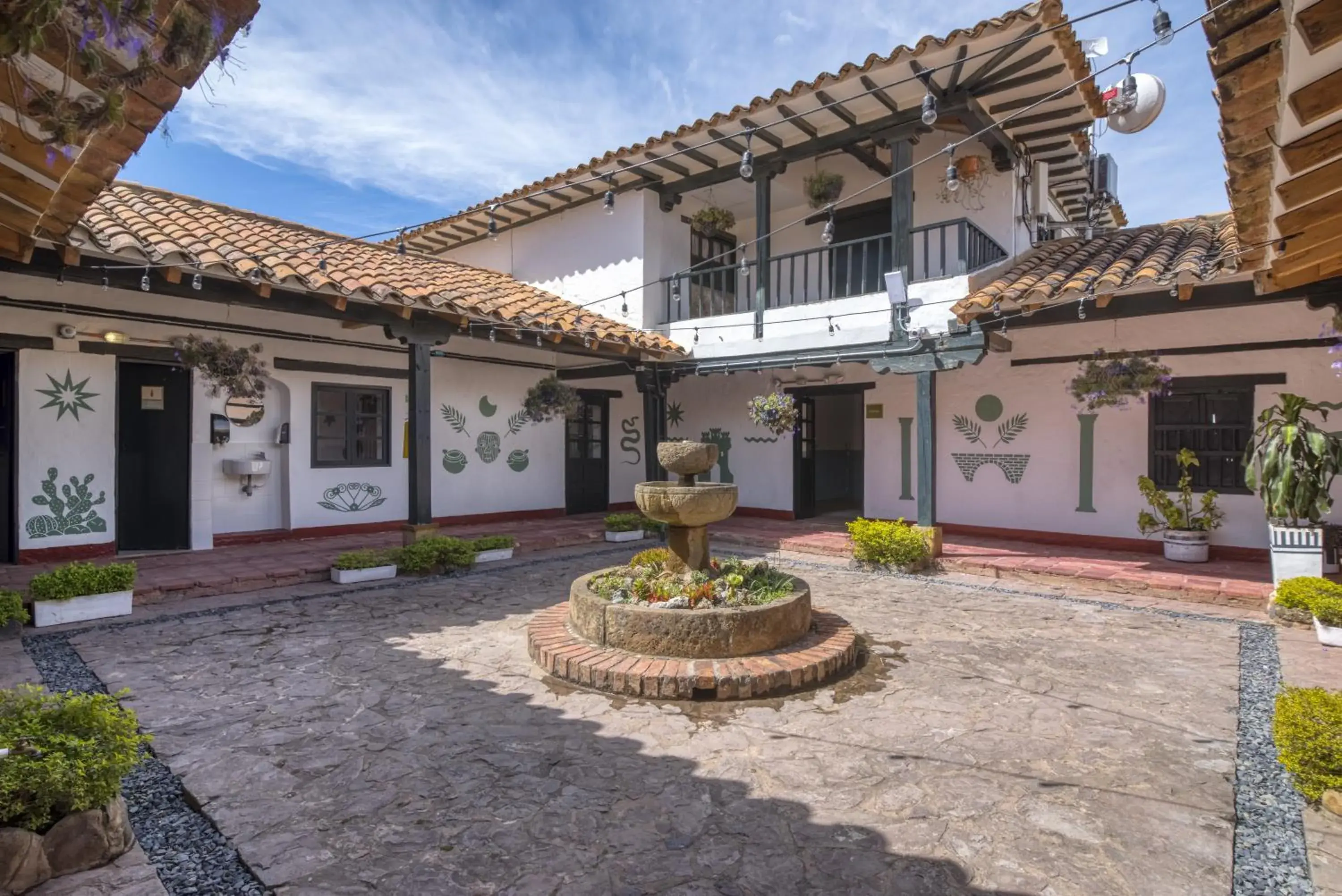 Property building in Hotel Aceitunos Property building in Hotel Aceitunos