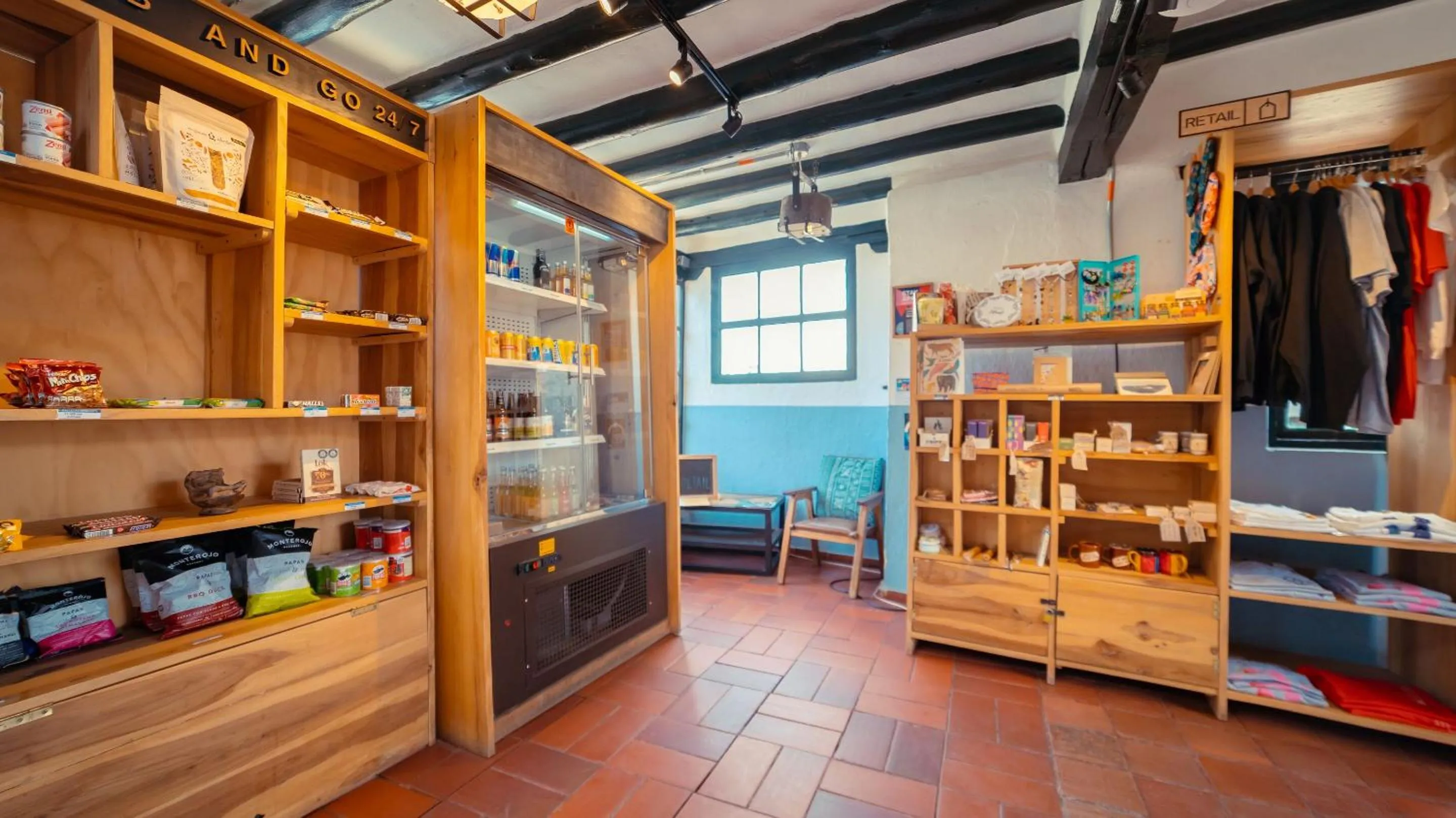 Food and drinks in Hotel Aceitunos