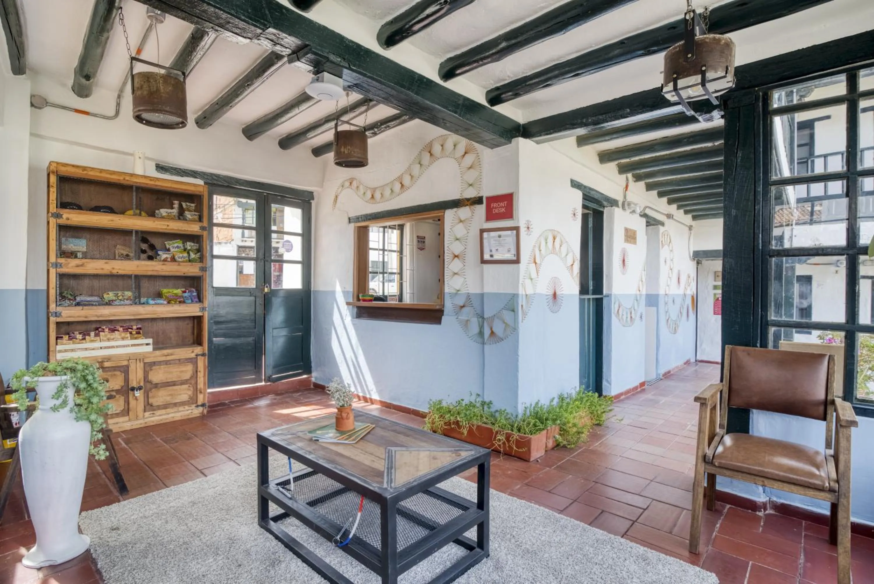 Seating area in Hotel Aceitunos