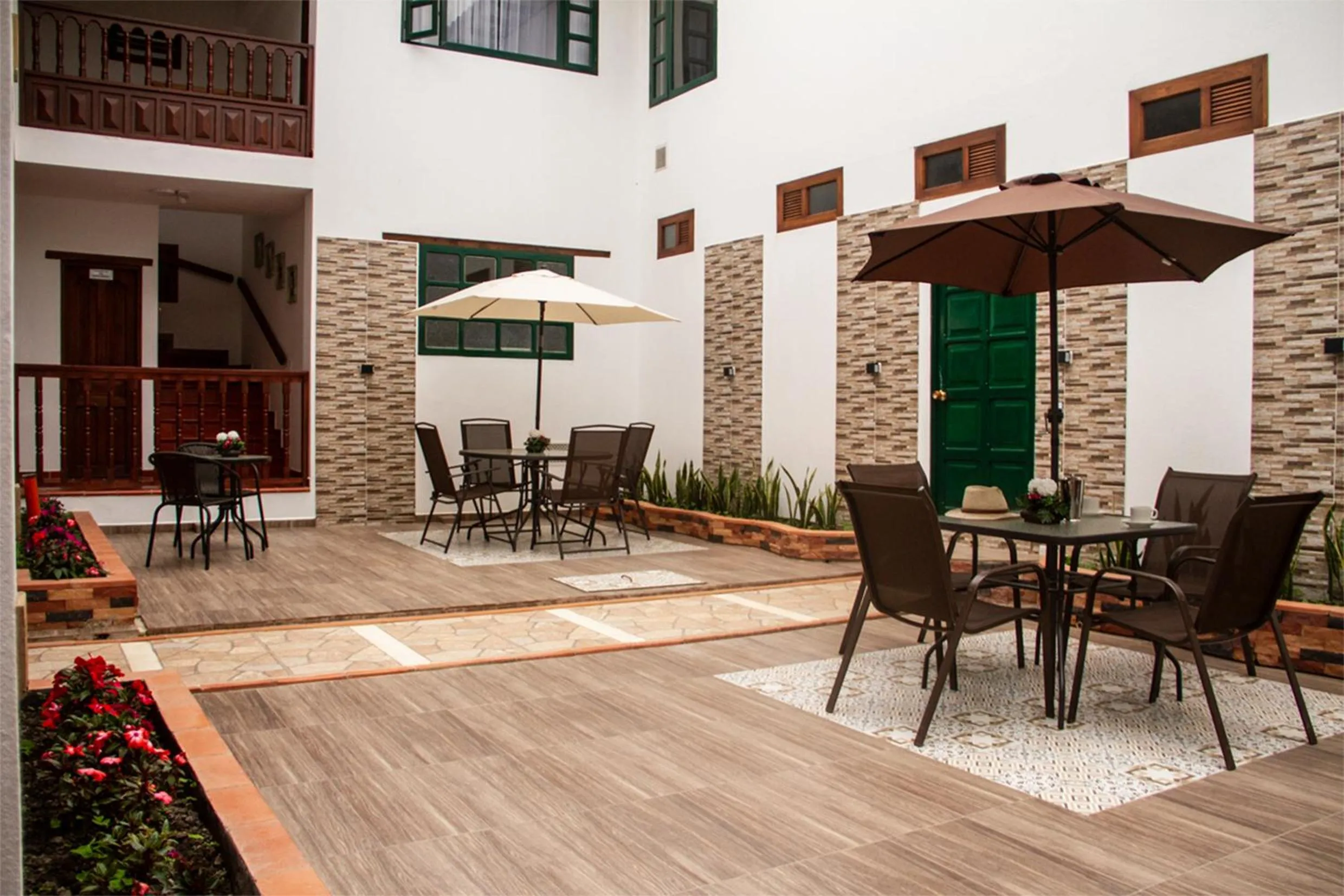 Patio in Hotel Bahía Olivo Boutique & Spa