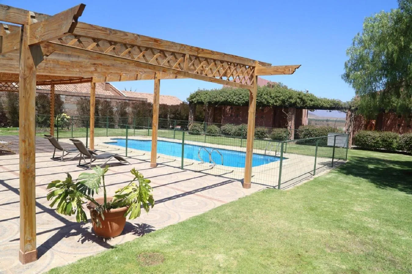 Swimming pool in Hotel Altos de Tuqui