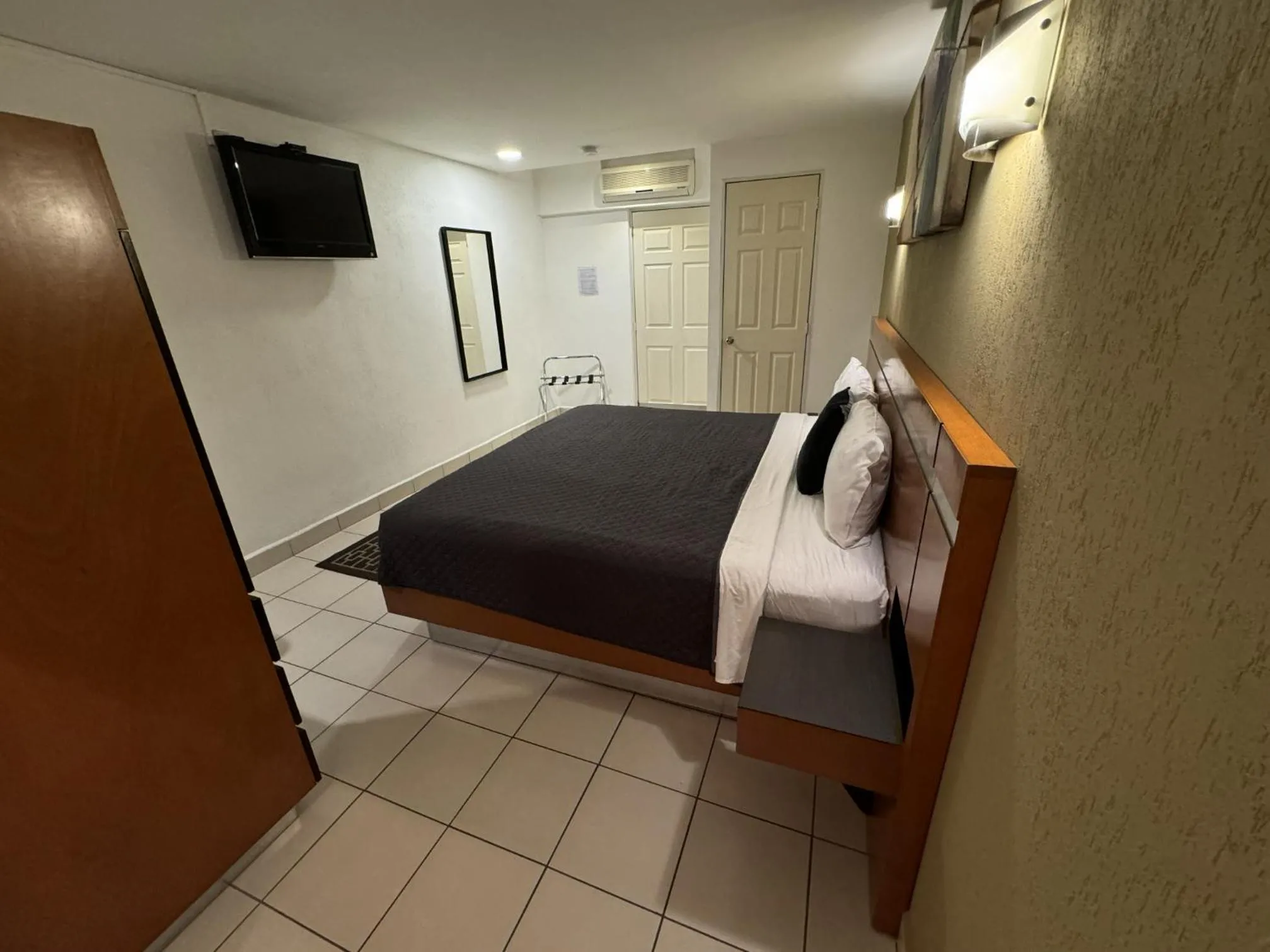 Bed in Hotel Interforum