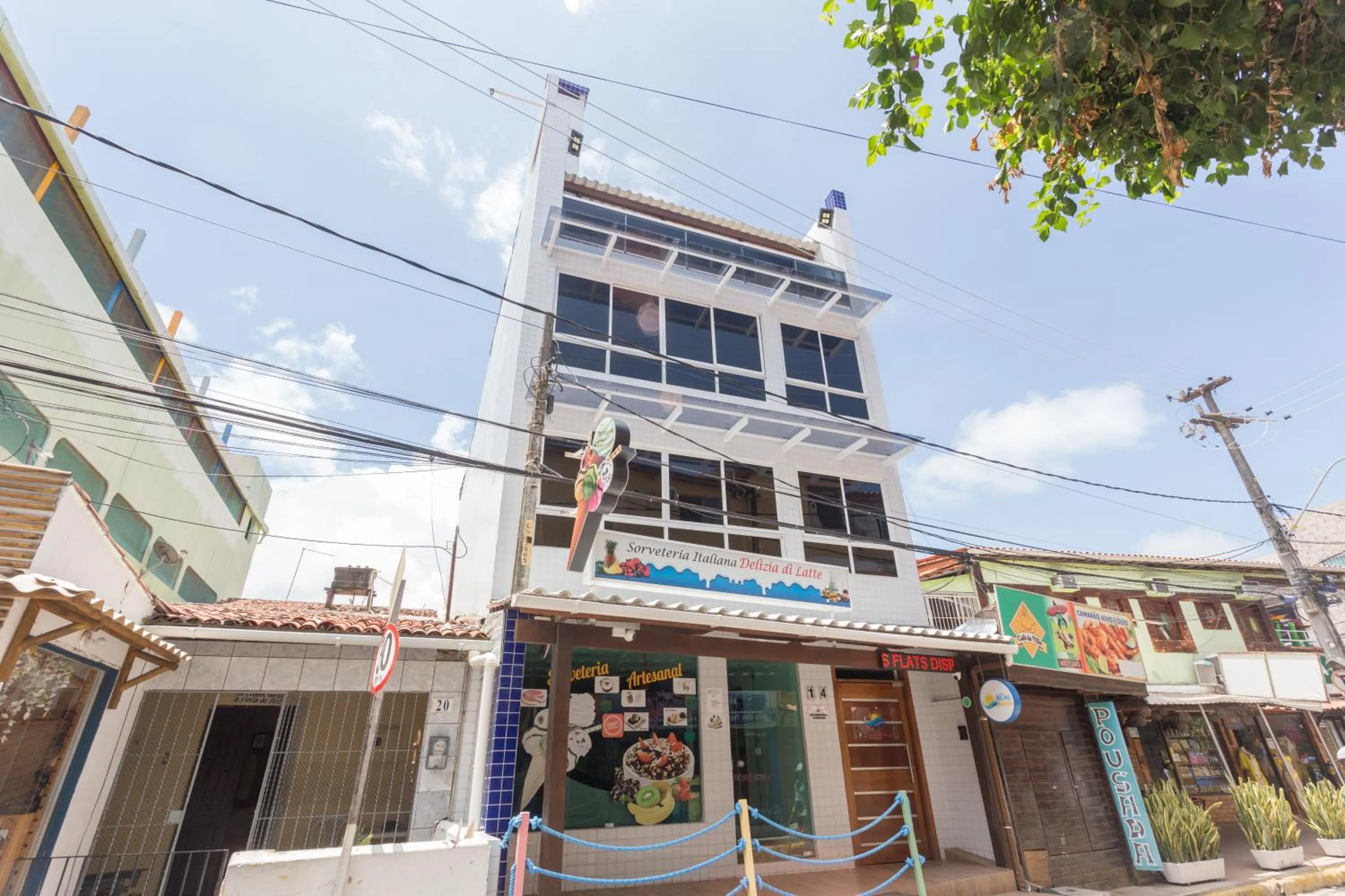 Property building in Condomínio Belas Praias