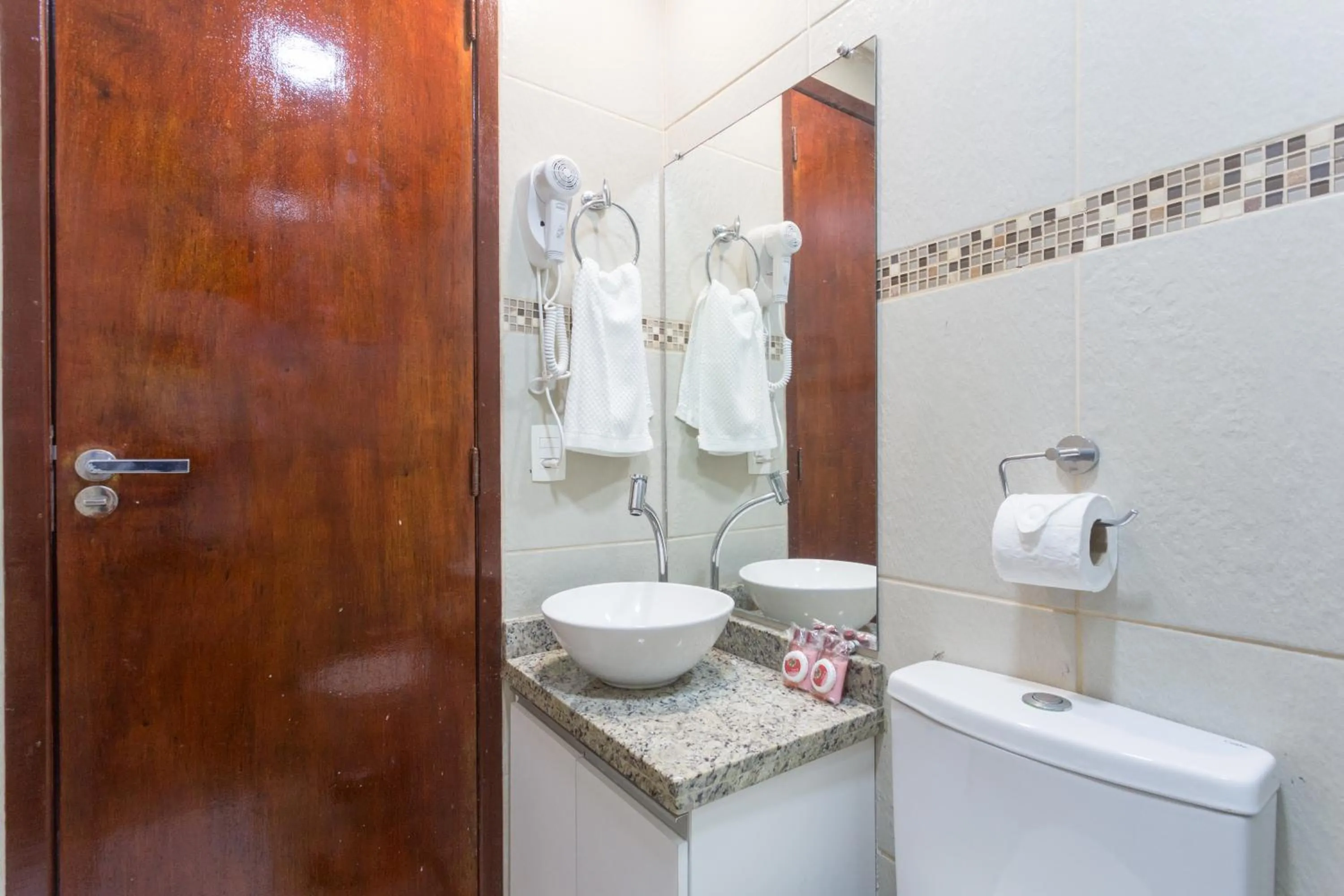 Bathroom in Condomínio Belas Praias