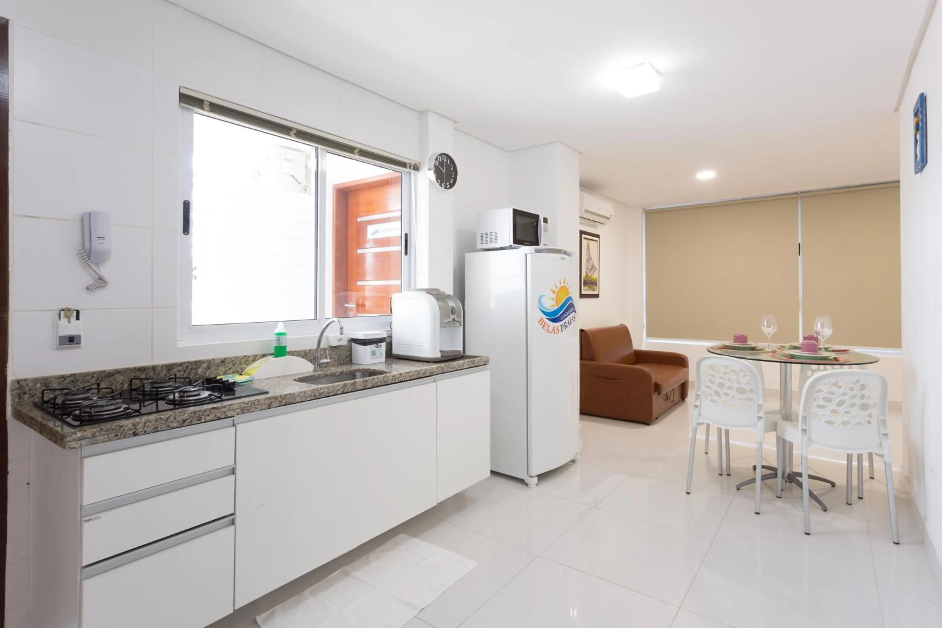 Kitchen or kitchenette in Condomínio Belas Praias