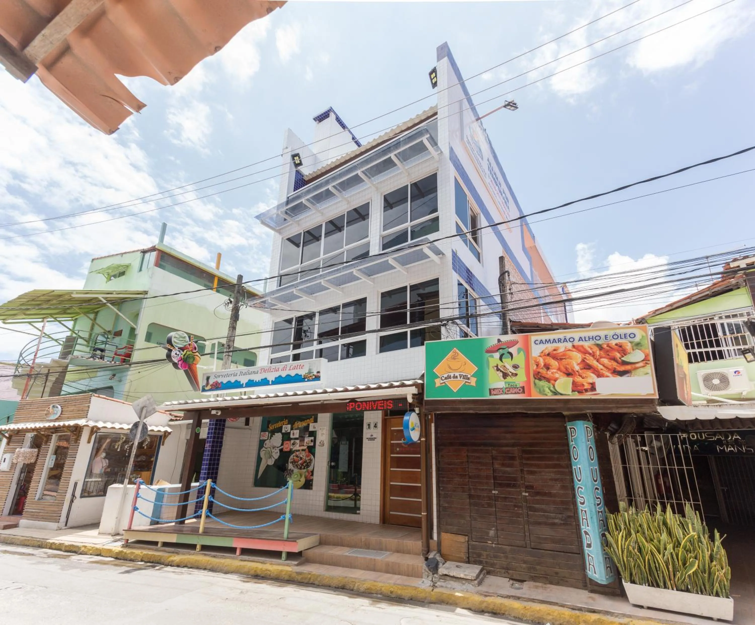 Property building in Condomínio Belas Praias