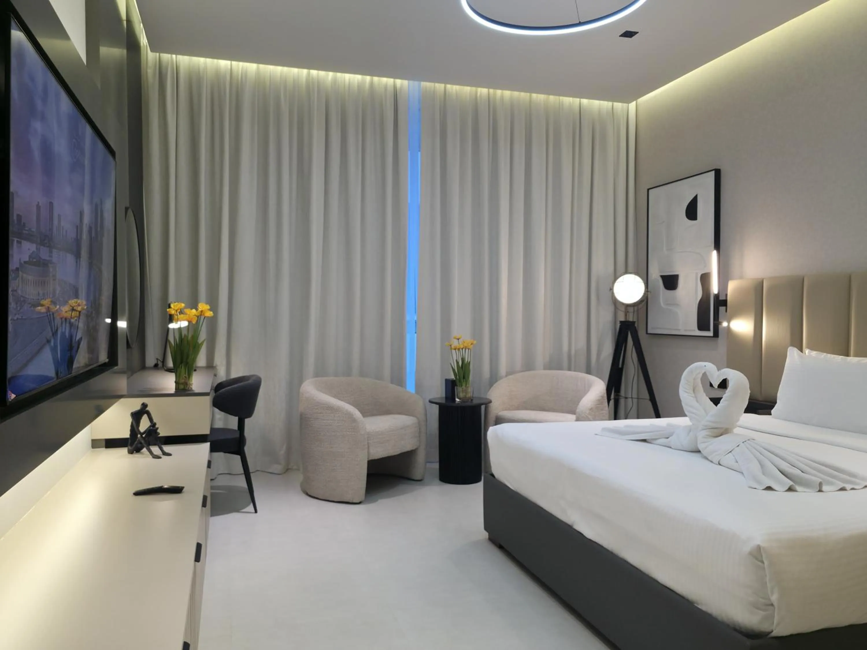 Bedroom, Bed in Copthorne Hotel Sharjah